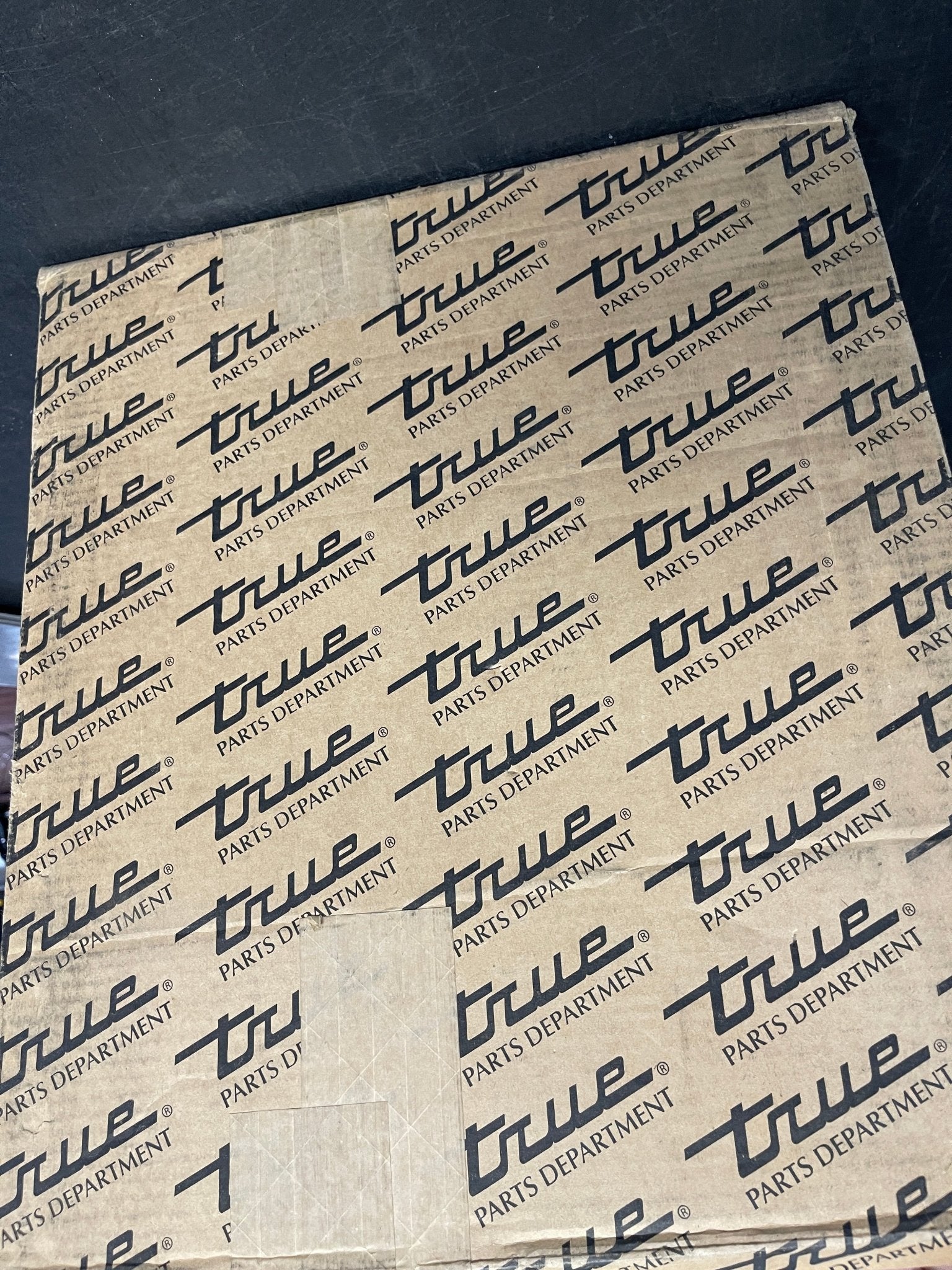 New 4 True GDM - 07 White Coated Wire Shelves with Clips - 19 11/16" x 17" - Falcon Restaurant Supply - 4