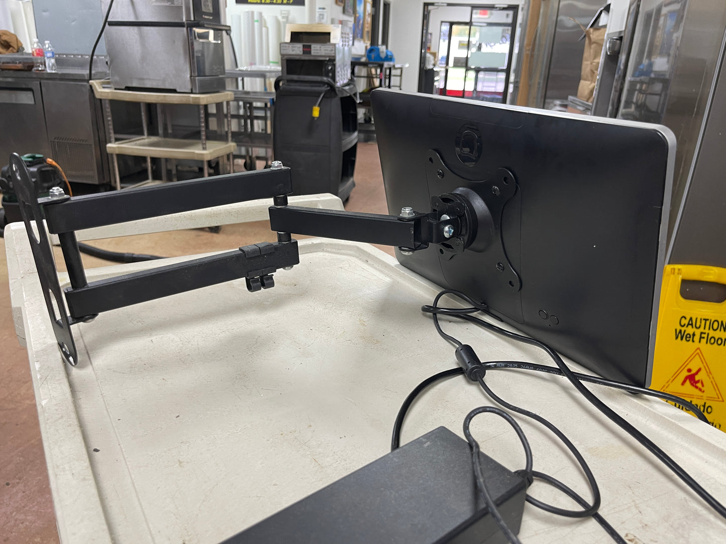 Used Toast 15.5" Wall Mount Toast Flex System for Kitchen