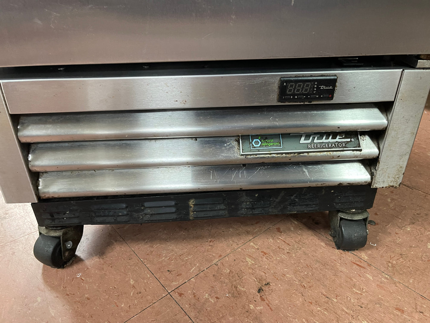 2018 True T-12-HC 24 7/8" One Section Solid Door Reach-In Refrigerator 120V