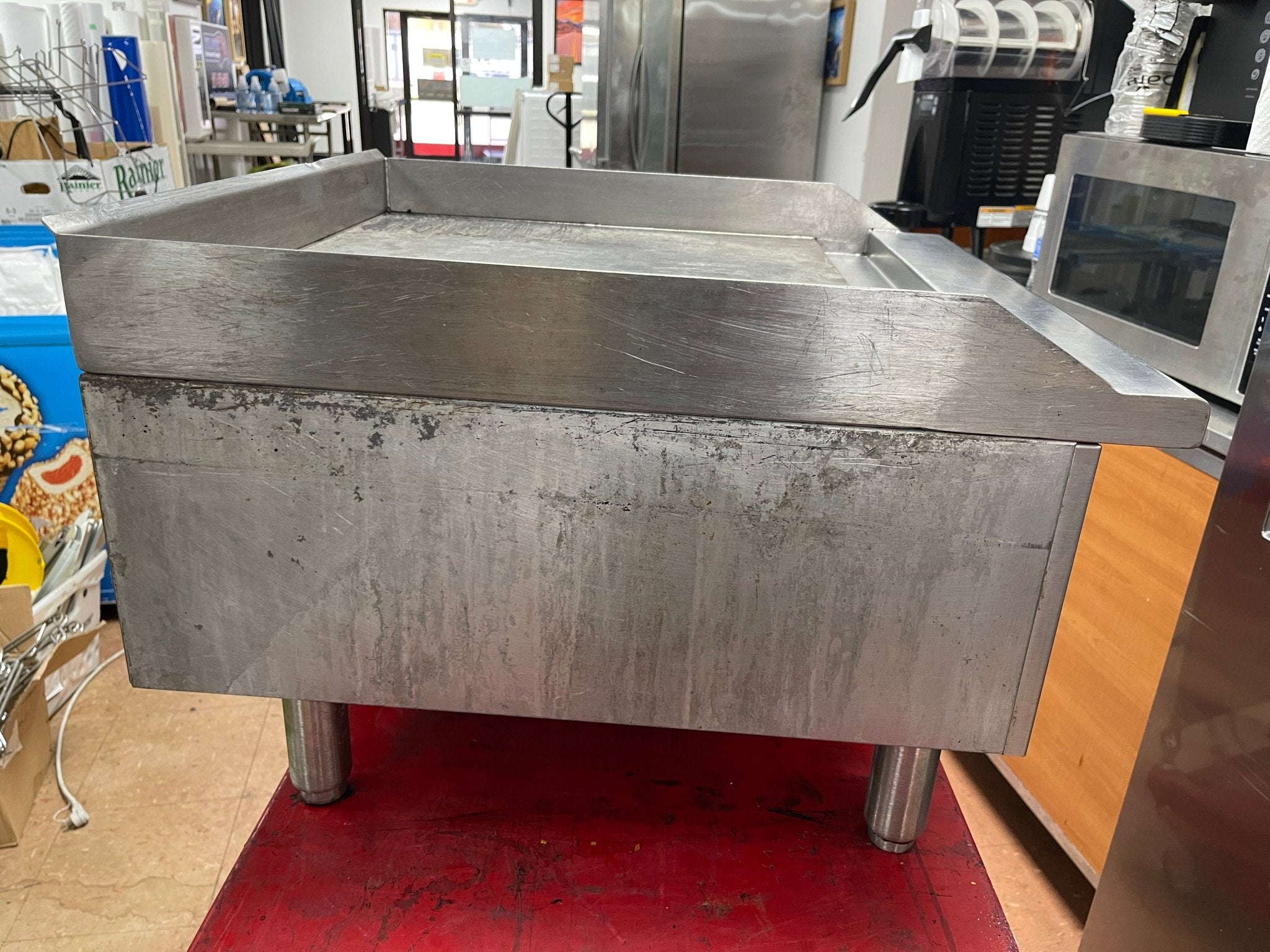 Used 24" ACE Natural Gas Griddle 60,000 BTU - COZ - Falcon Restaurant Supply - 3
