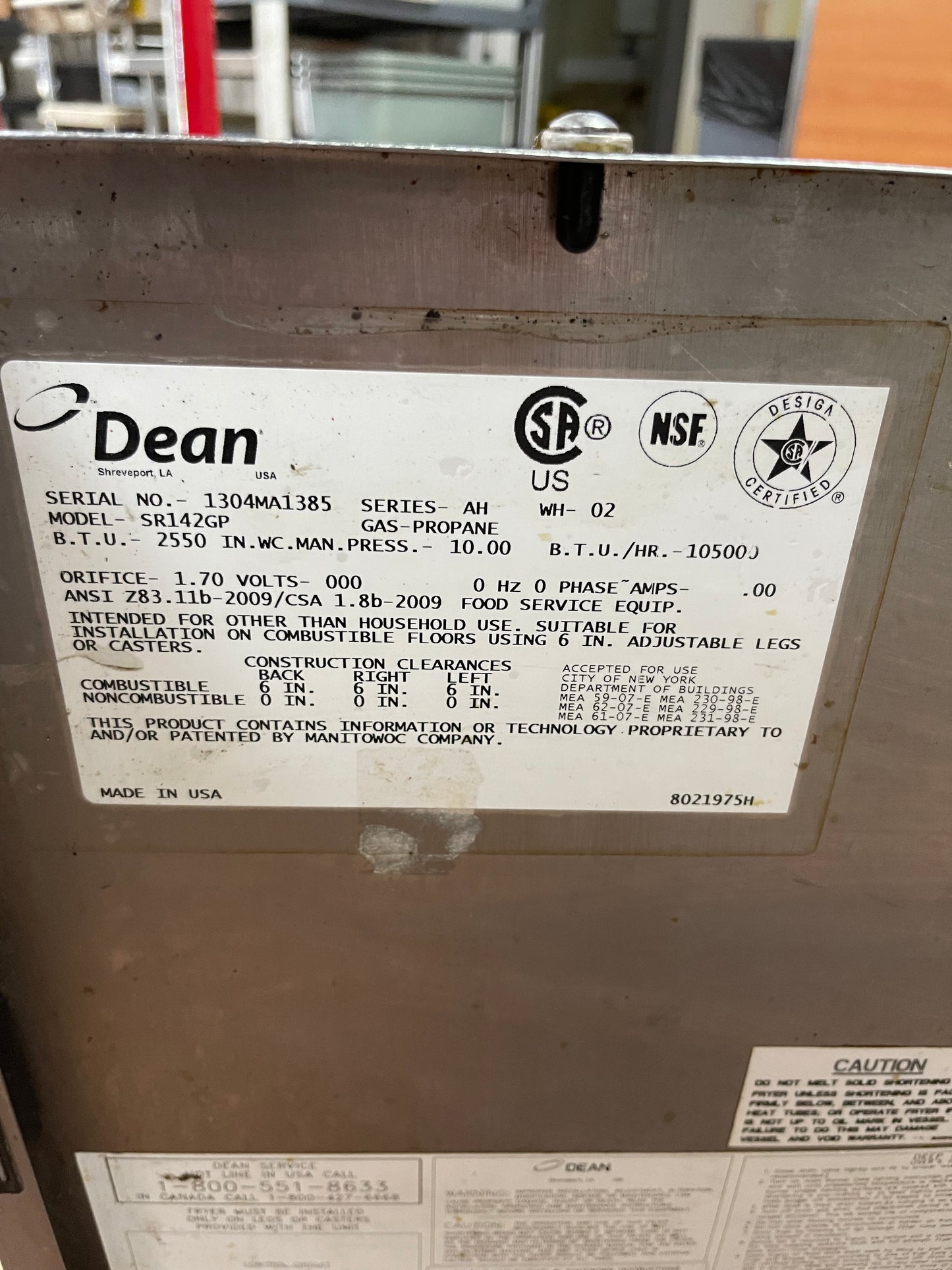 Dean SR142G Natural Gas Super Runner Floor Fryer 35-43lb