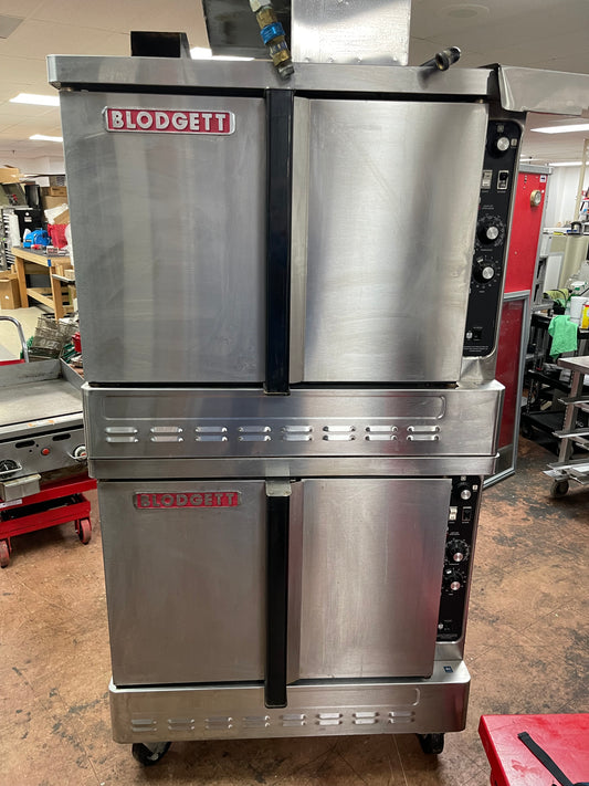 Used Blodgett Double Stacked Full-size Convection Oven Natural Gas