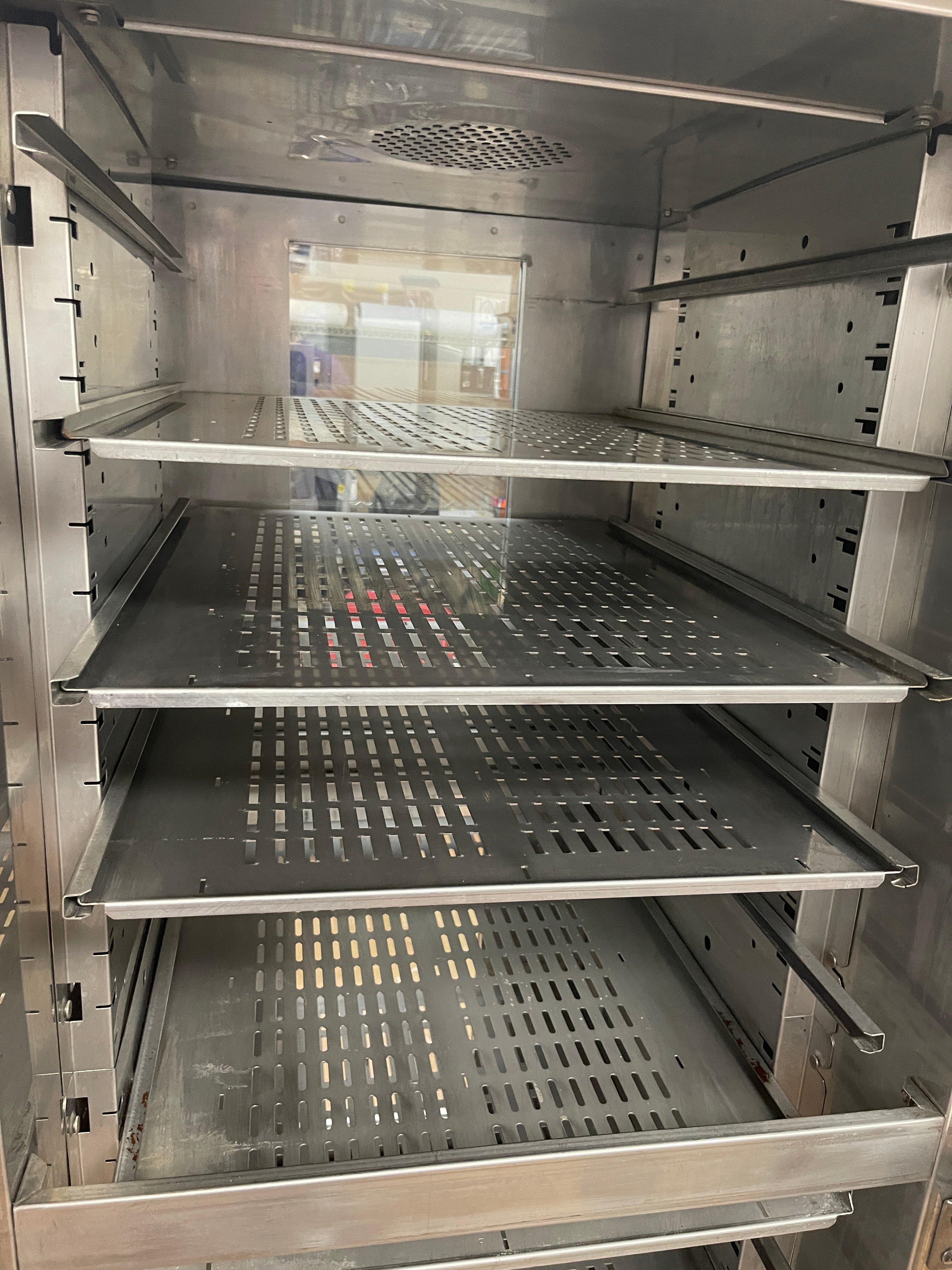 Used Winston HA4522ZE CVAP Pass Through Humidified Heated Holding Cabinet 120V