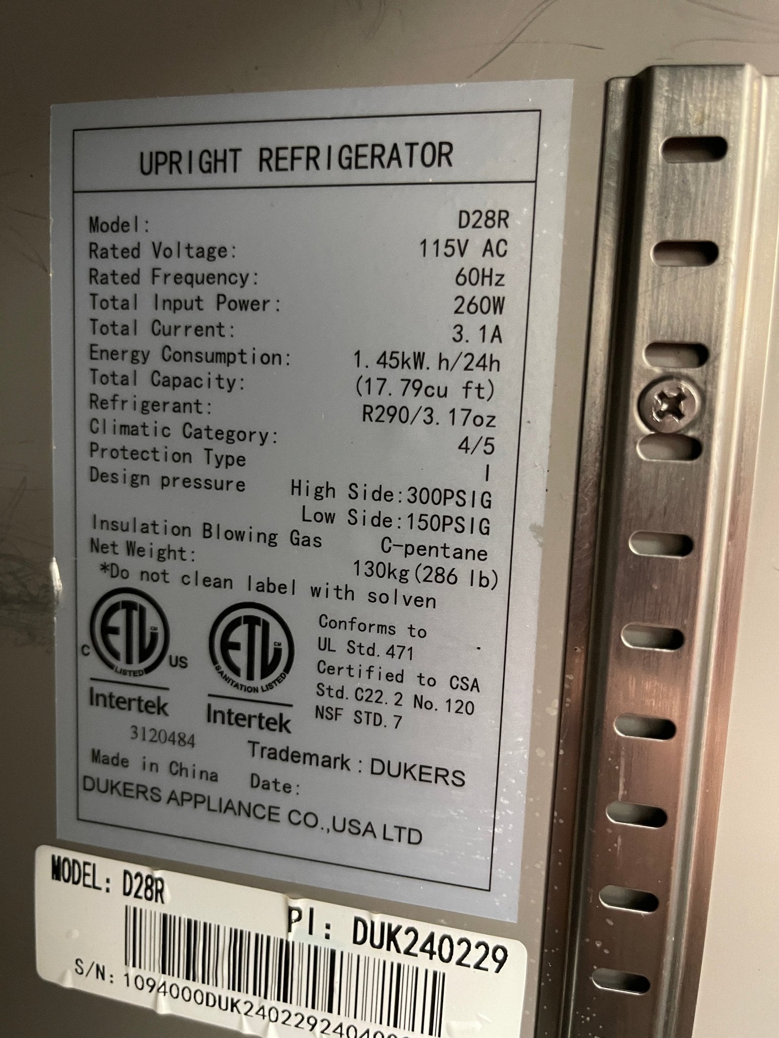 Used Dukers D28R Stainless Steel Single Solid Door Commercial Reach - in Refrigerator - Falcon Restaurant Supply - 2