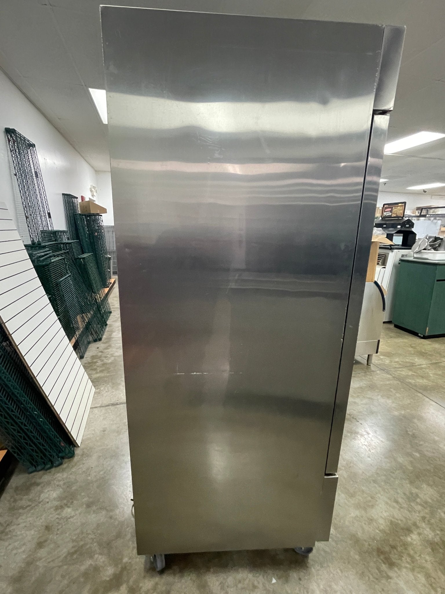 Used Dukers D28R Stainless Steel Single Solid Door Commercial Reach - in Refrigerator - Falcon Restaurant Supply - 7