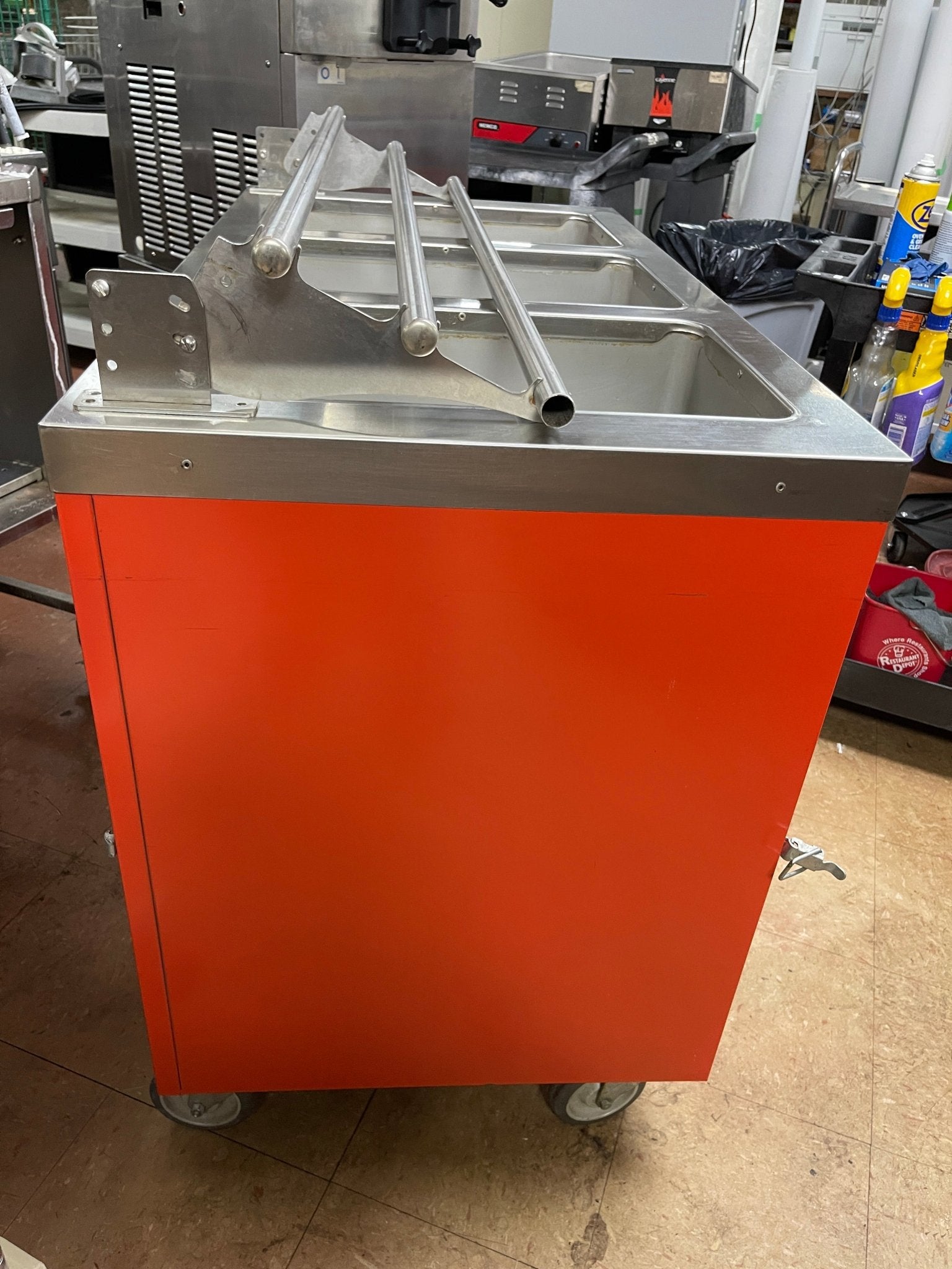 Used Duke E303 - 25PG - AeroServ™ Electric 3 Well Steam Table 208V - Falcon Restaurant Supply - 4