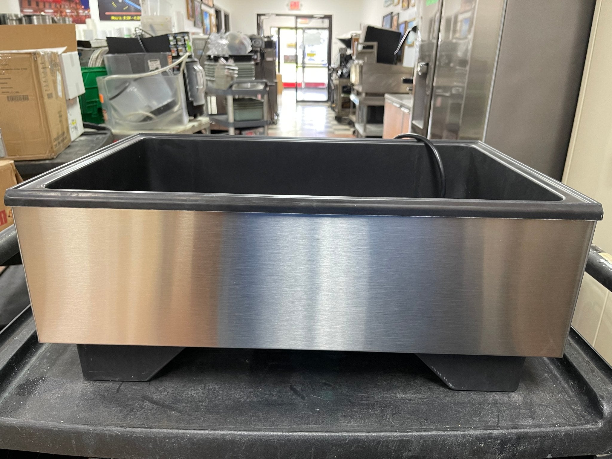 Used Vollrath 71001 Cayenne Full Size Stainless Steel Countertop Warmer 120V - 2