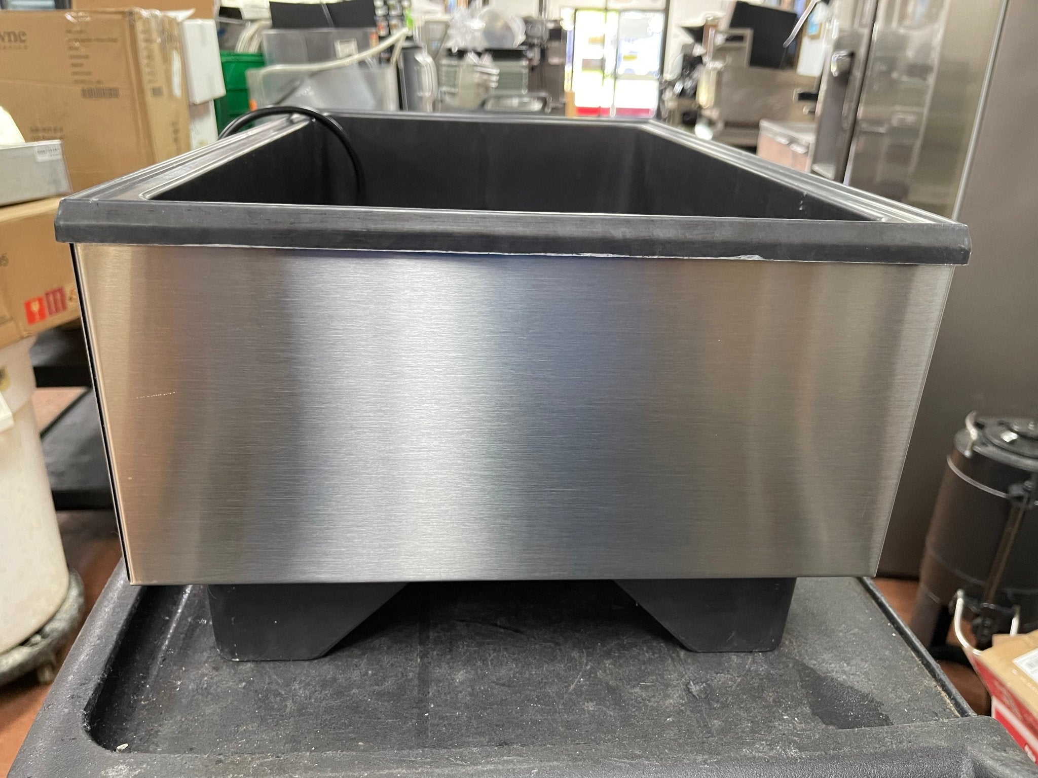 Used Vollrath 71001 Cayenne Full Size Stainless Steel Countertop Warmer 120V - 3