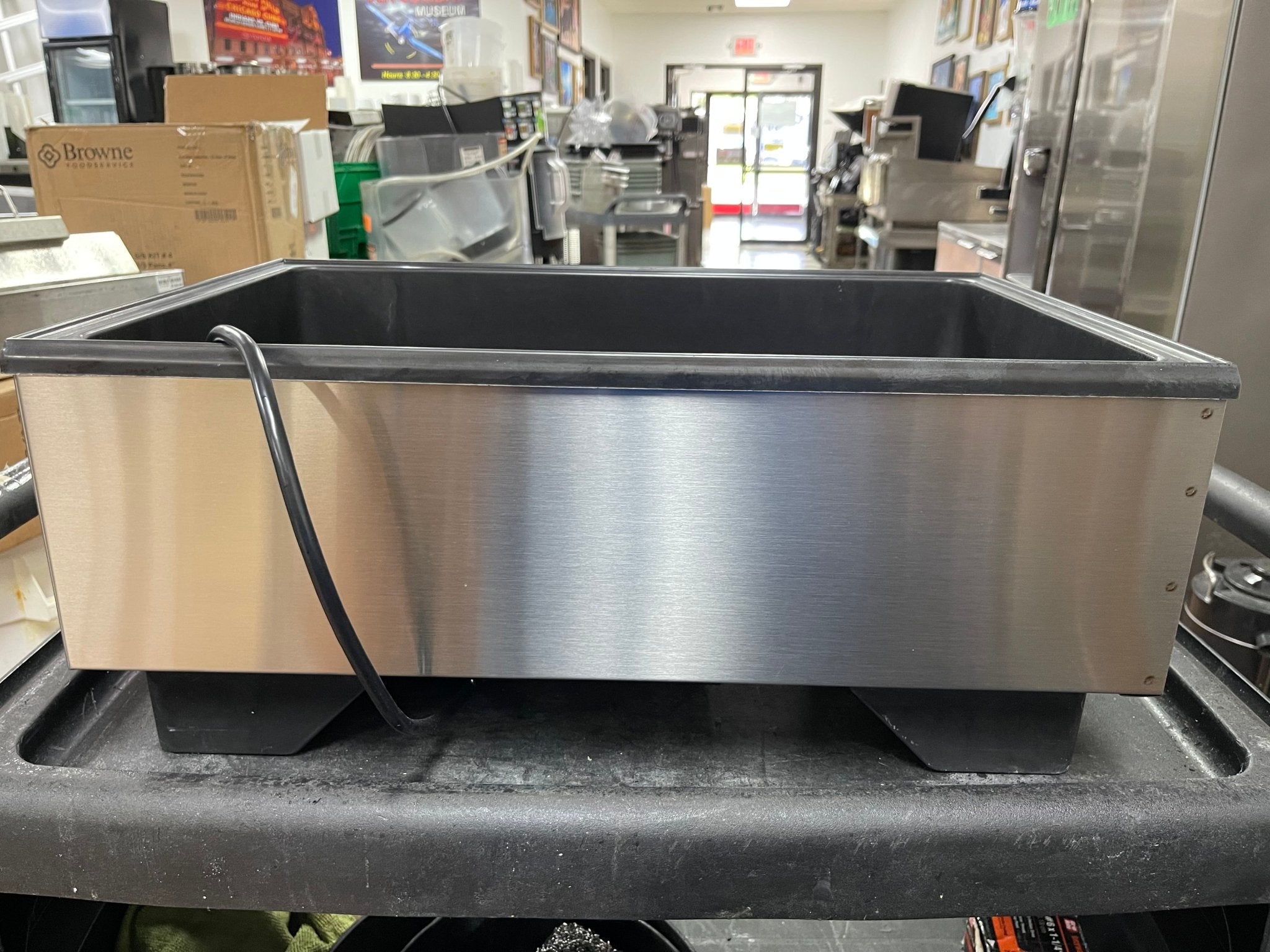 Used Vollrath 71001 Cayenne Full Size Stainless Steel Countertop Warmer 120V - 4