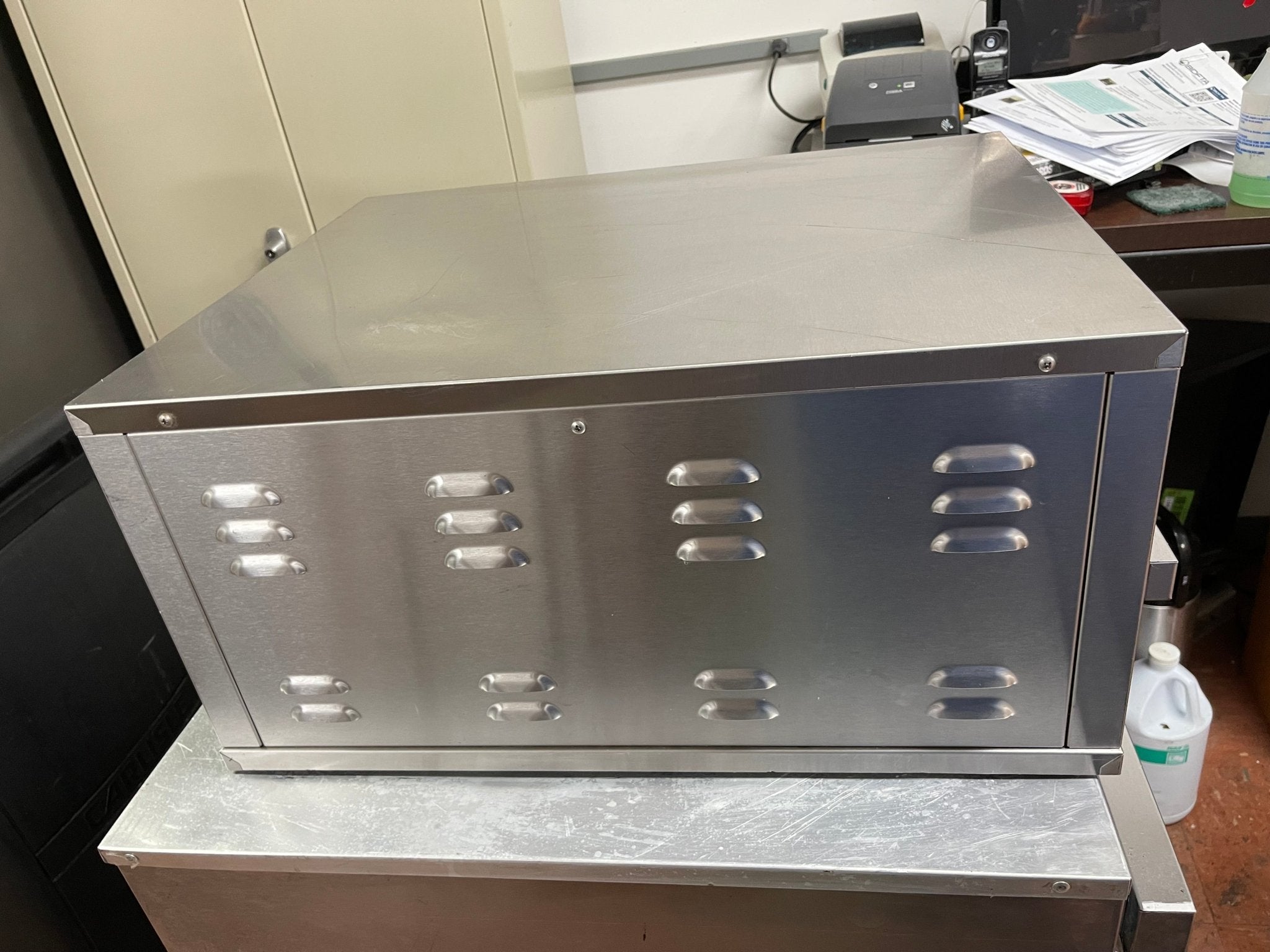 Used Prince Castle DHB2PT - 20WS Pass Thru Heated Holding Food Warmer 220V - Falcon Restaurant Supply - 7