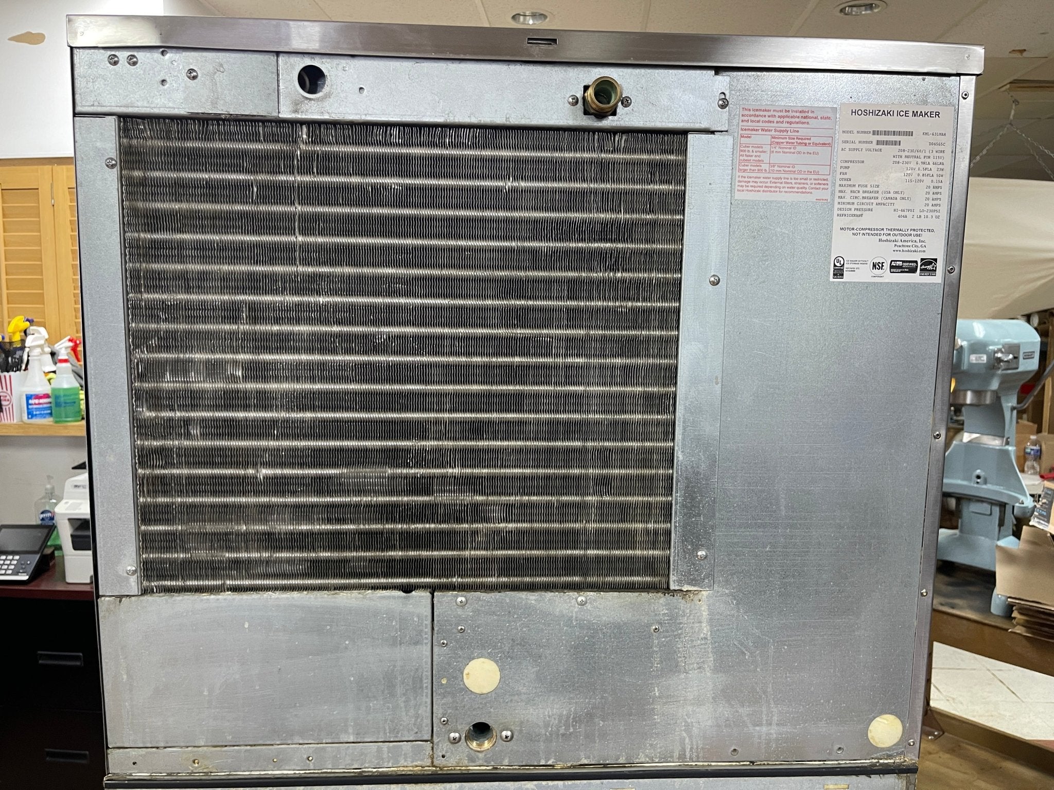 Back panel of an ice making machine
