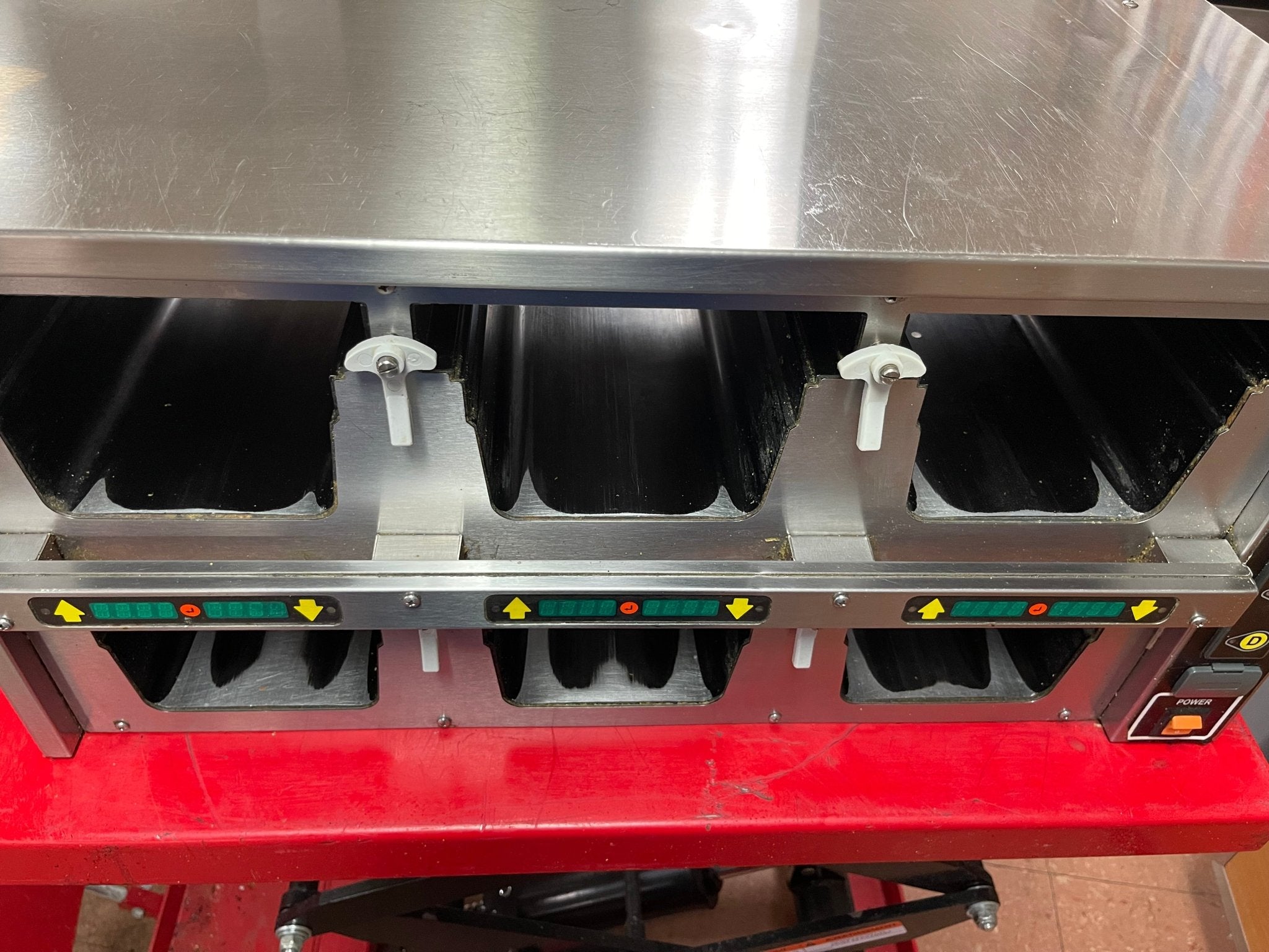 Used Duke FWM34 - 23 - 120 Heated Pass Thru Food Warmer Holding Cabinet 120V - Falcon Restaurant Supply - 7