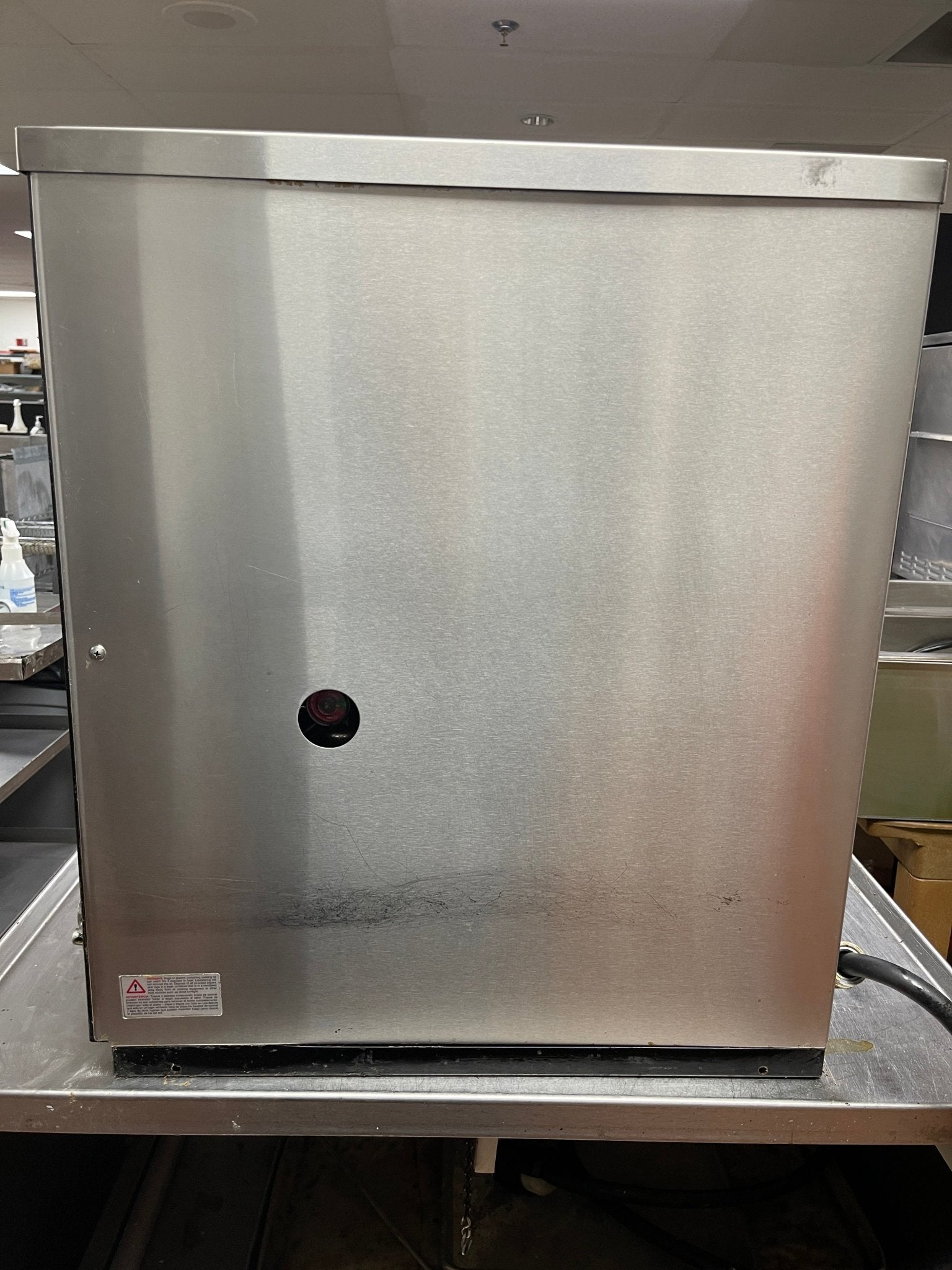 Used Broaster VF - 3i Ventless Countertop Fryer with ANSUL System 120/208V 1PH - Falcon Restaurant Supply - 6