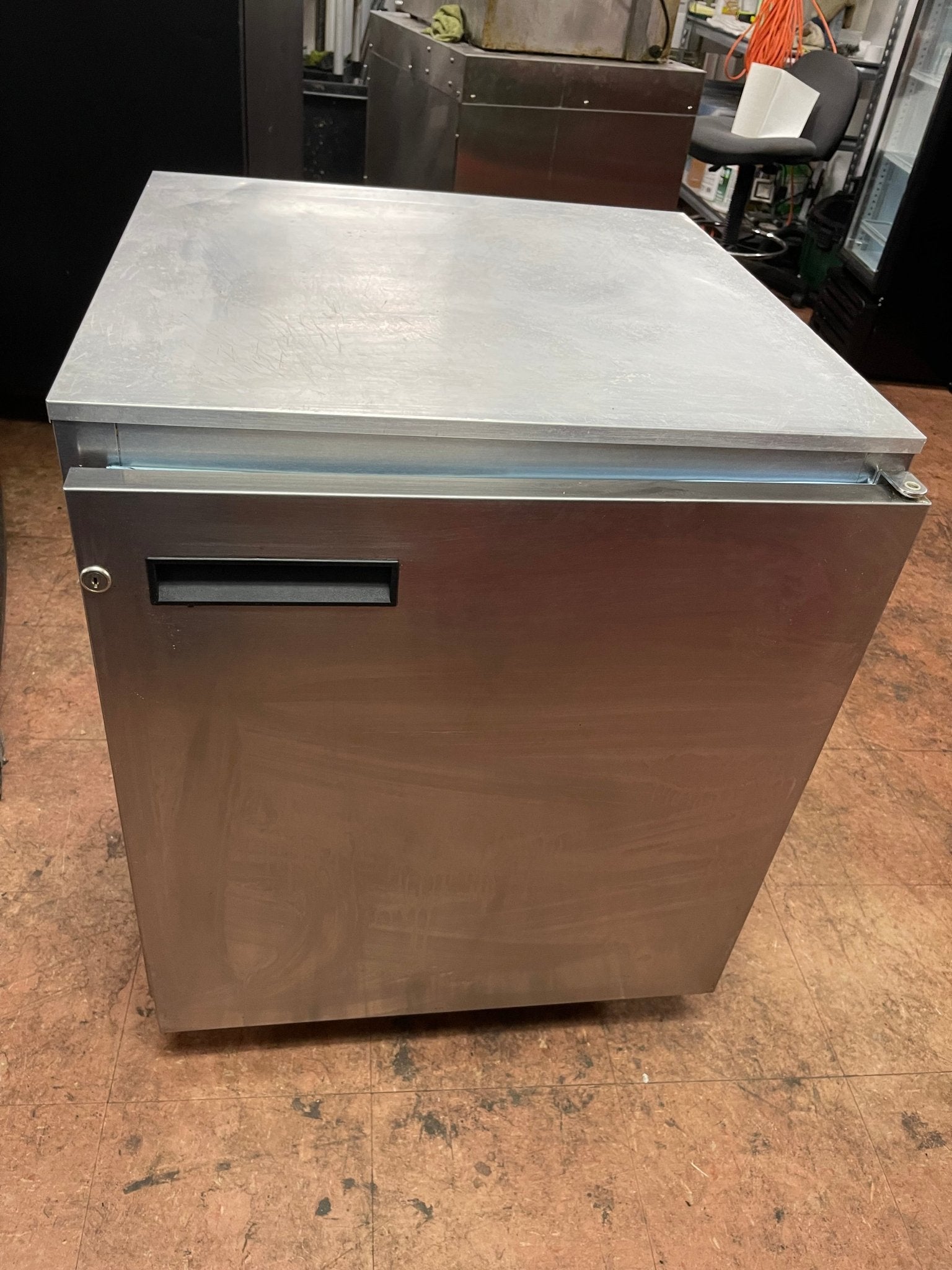 Used Delfield 406CA Undercounter Refrigerator with Casters 120V - Falcon Restaurant Supply - 1