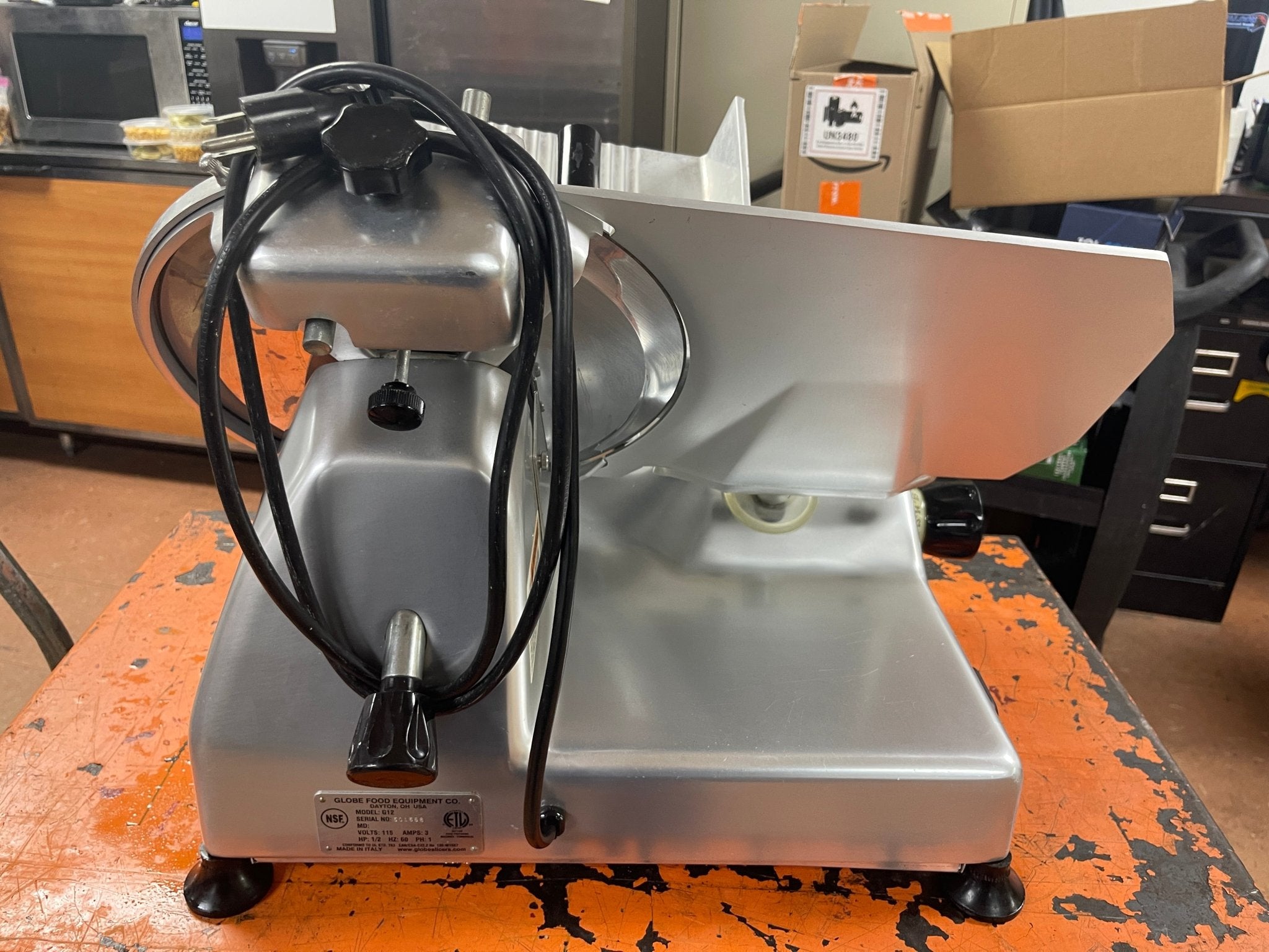 Used 12" Globe G12 Manual Gravity Feed Deli Meat Slicer - 1/2 hp - Falcon Restaurant Supply - 4