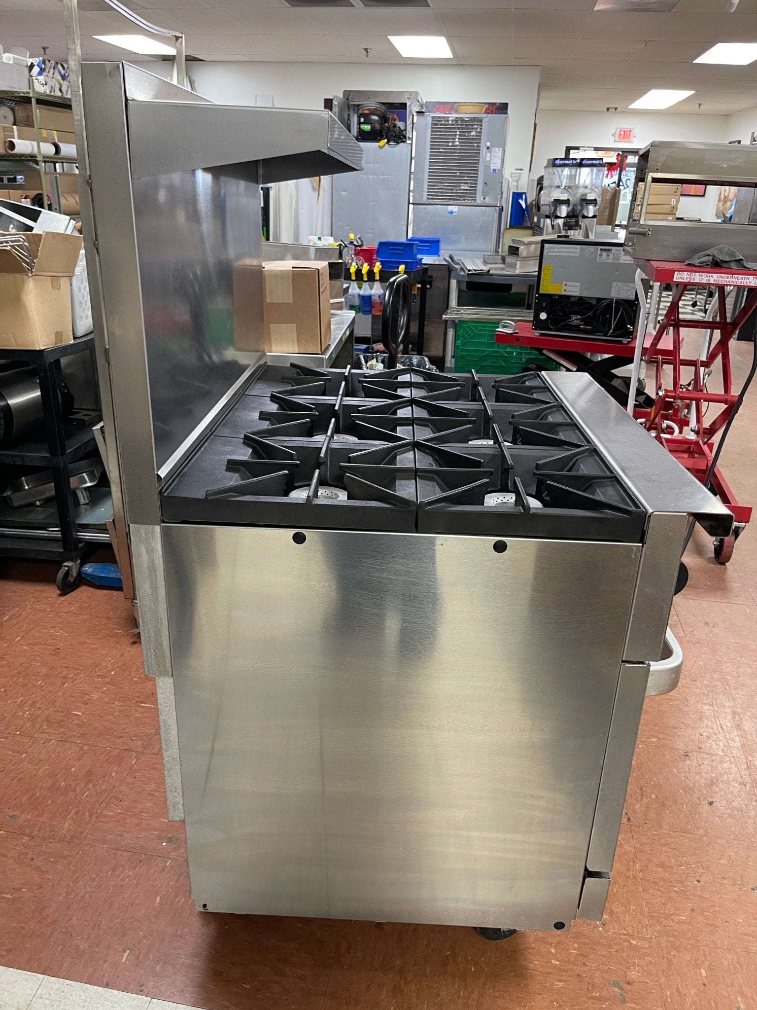 Used 36" Vulcan 36S - 6BN 6 Burner Range with Standard Oven NG 215,000 BTU - Falcon Restaurant Supply - 5