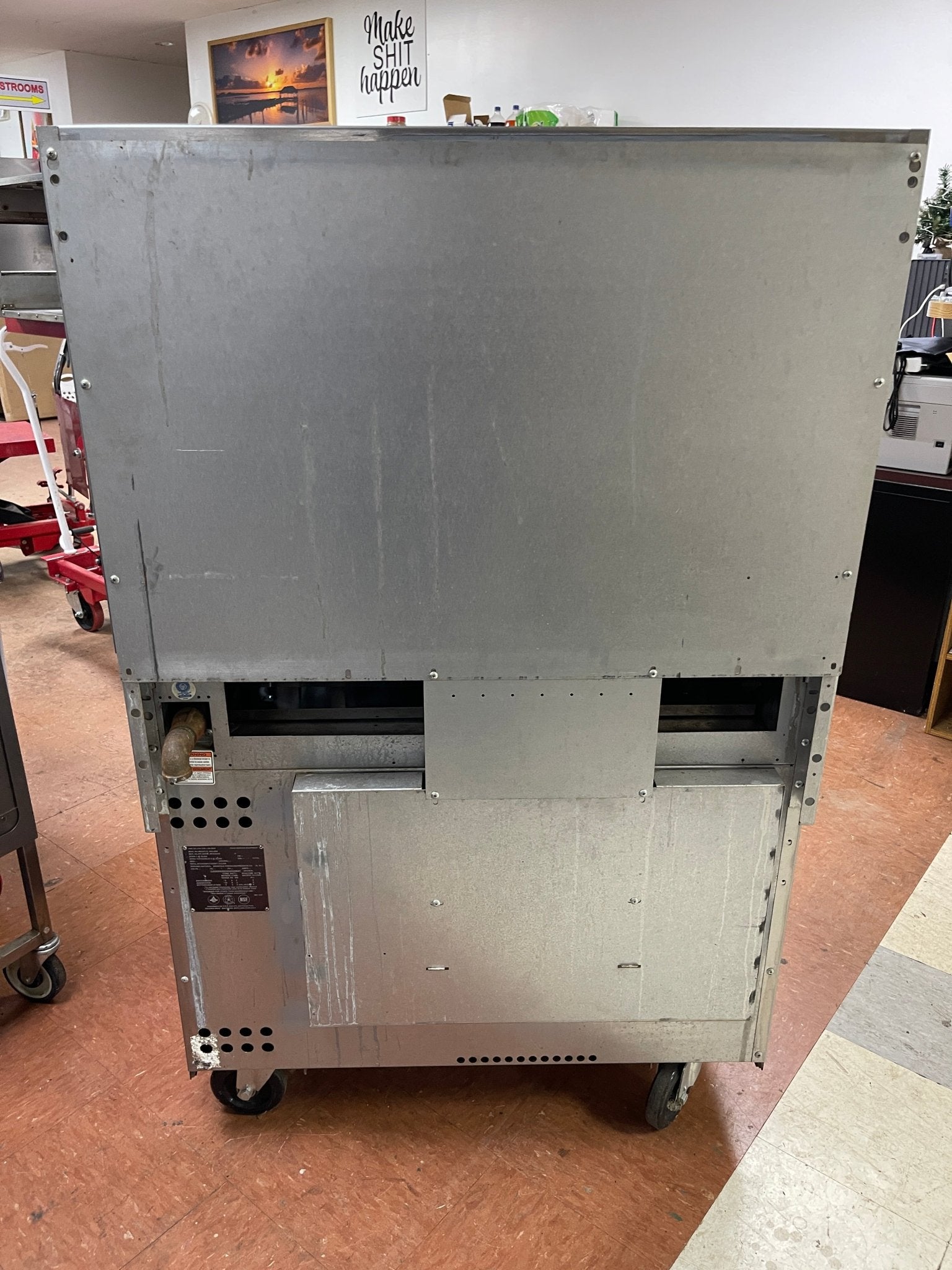 Used 36" Vulcan 36S - 6BN 6 Burner Range with Standard Oven NG 215,000 BTU - Falcon Restaurant Supply - 4