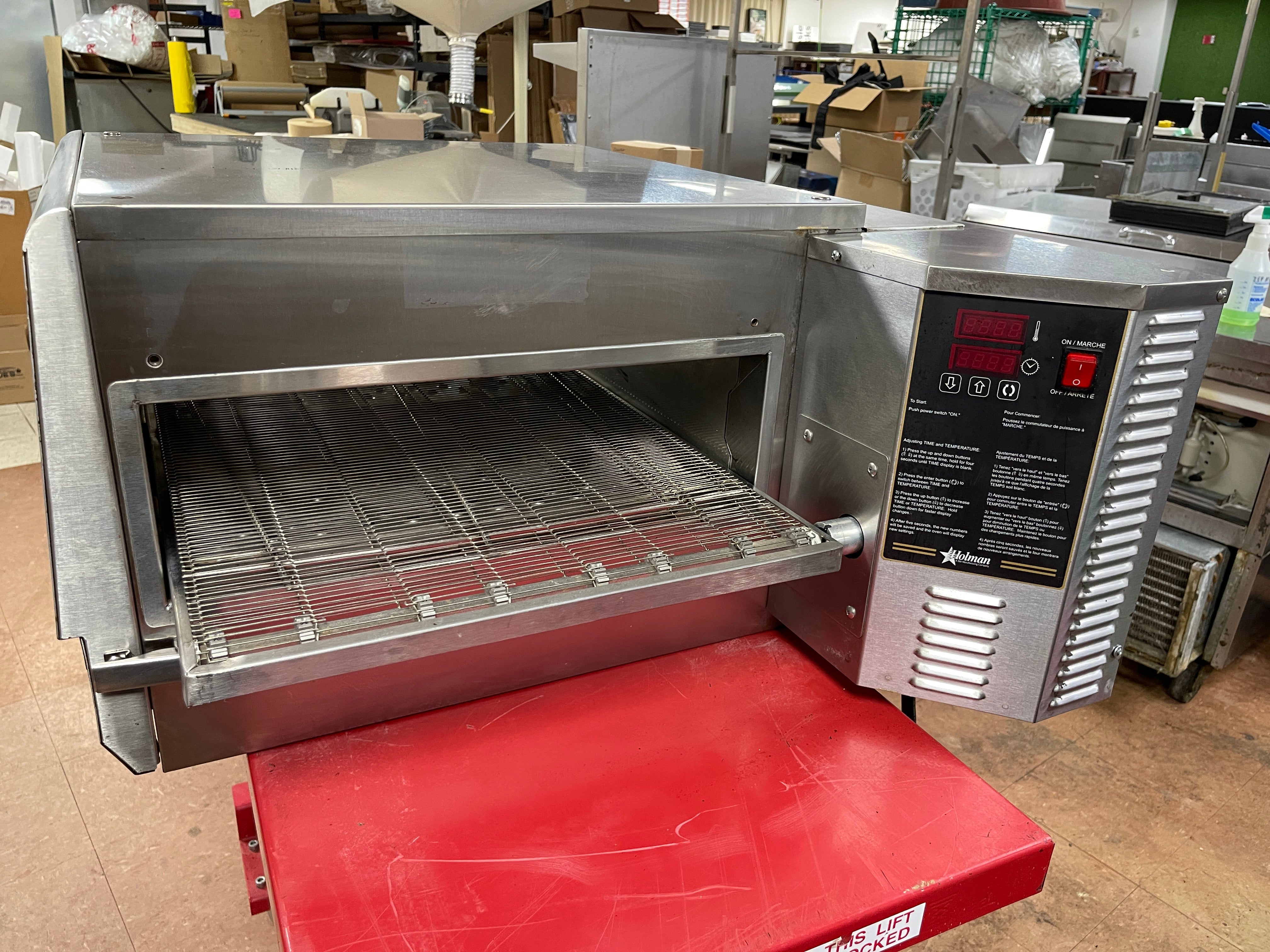 Used 37" Star UM-1833A Countertop Commercial Pizza Conveyor Oven - 208V 1PH