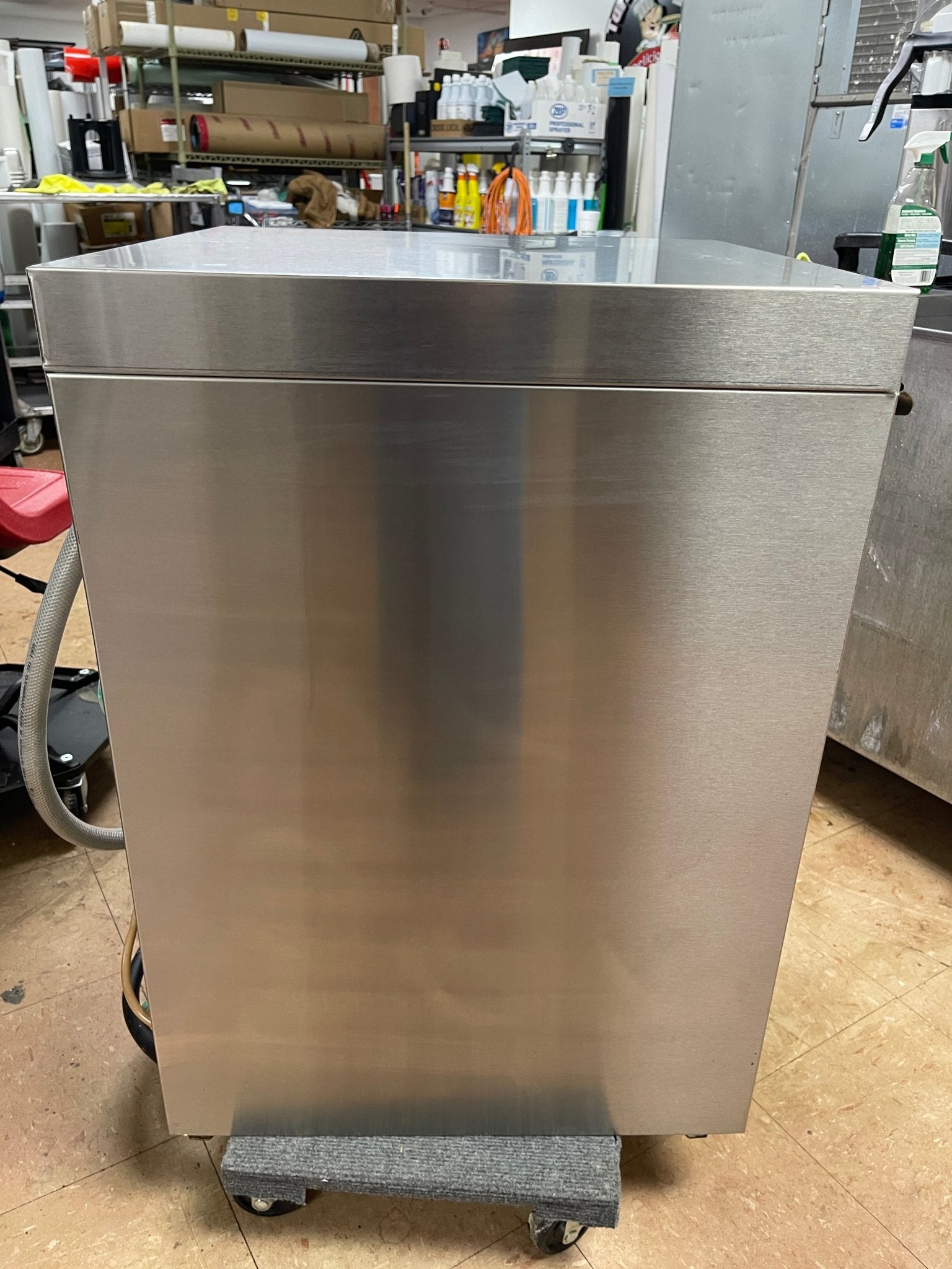 Used Champion UH - 230B High Temperature Undercounter Dishwasher 120 - 208/230V - Falcon Restaurant Supply - 4