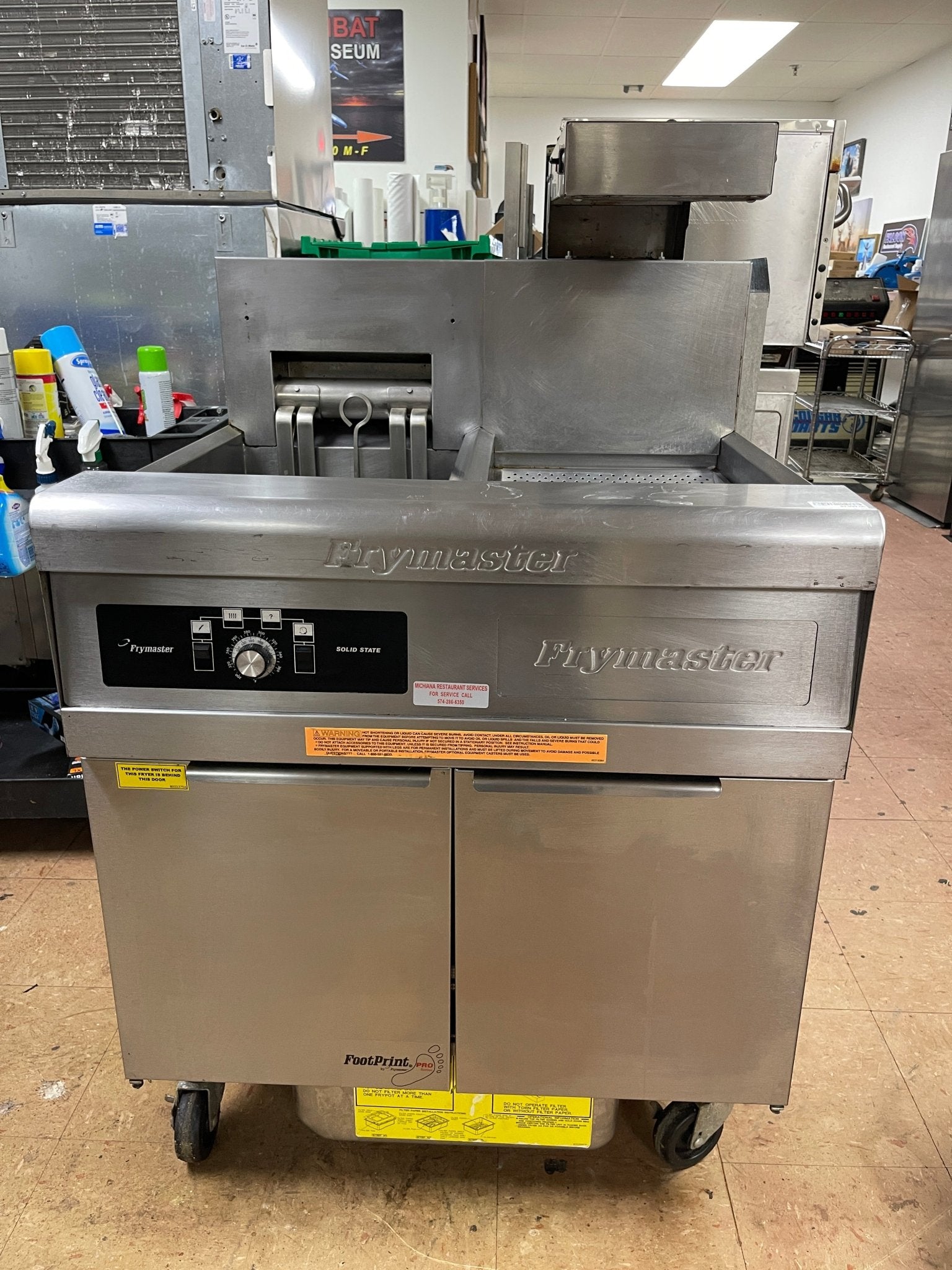 Used Frymaster 50lb Electric Fryer with Dump Station & Filtration 208V 3 Phase - Falcon Restaurant Supply - 1