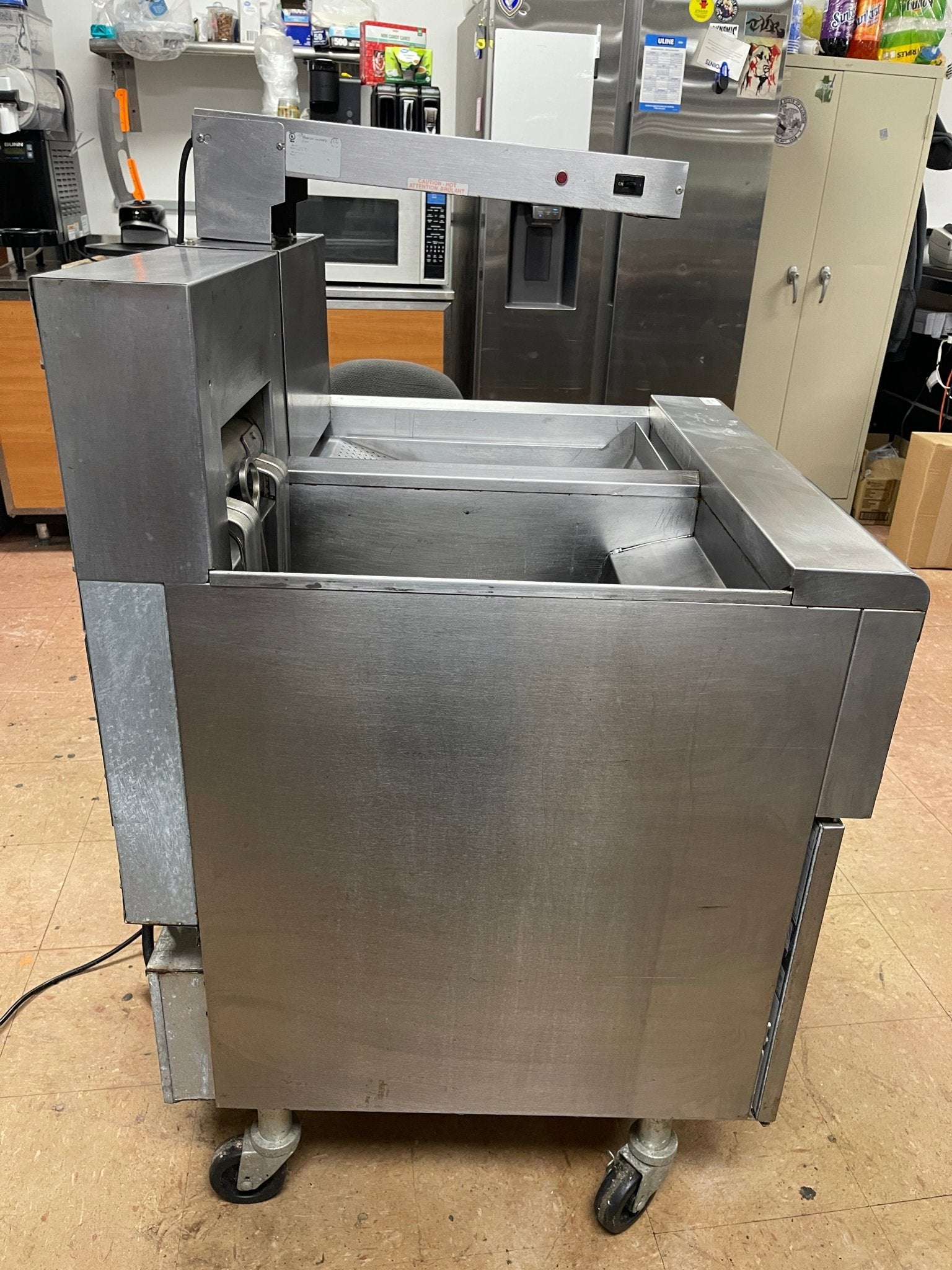 Used Frymaster 50lb Electric Fryer with Dump Station & Filtration 208V 3 Phase - Falcon Restaurant Supply - 5