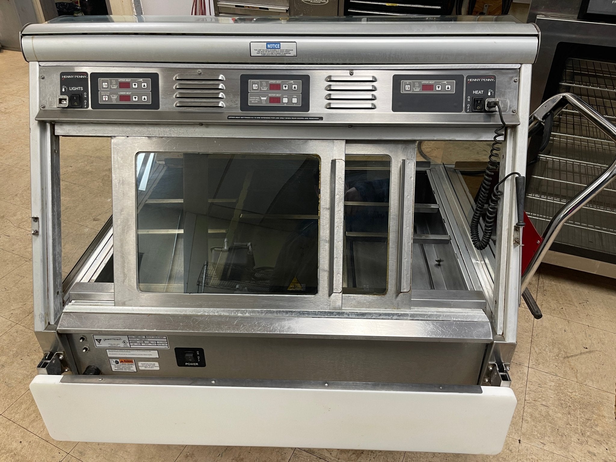 Henny Penny HMR - 103 Heated Merchandiser Display 120/208V - Falcon Restaurant Supply - 4