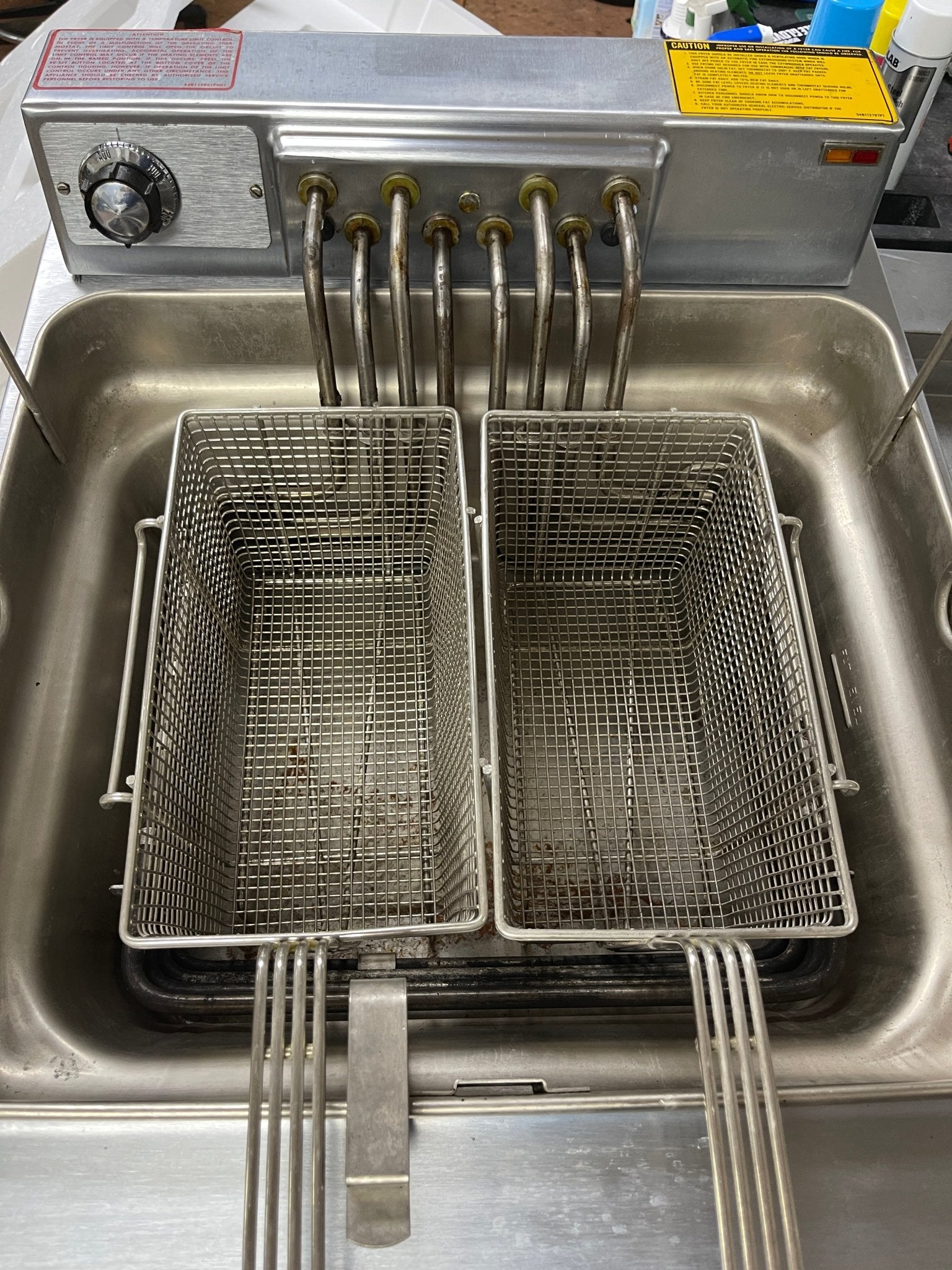 Used Hobart CK20 Countertop Electric 28lb Fryer 240V 3PH - Falcon Restaurant Supply - 3