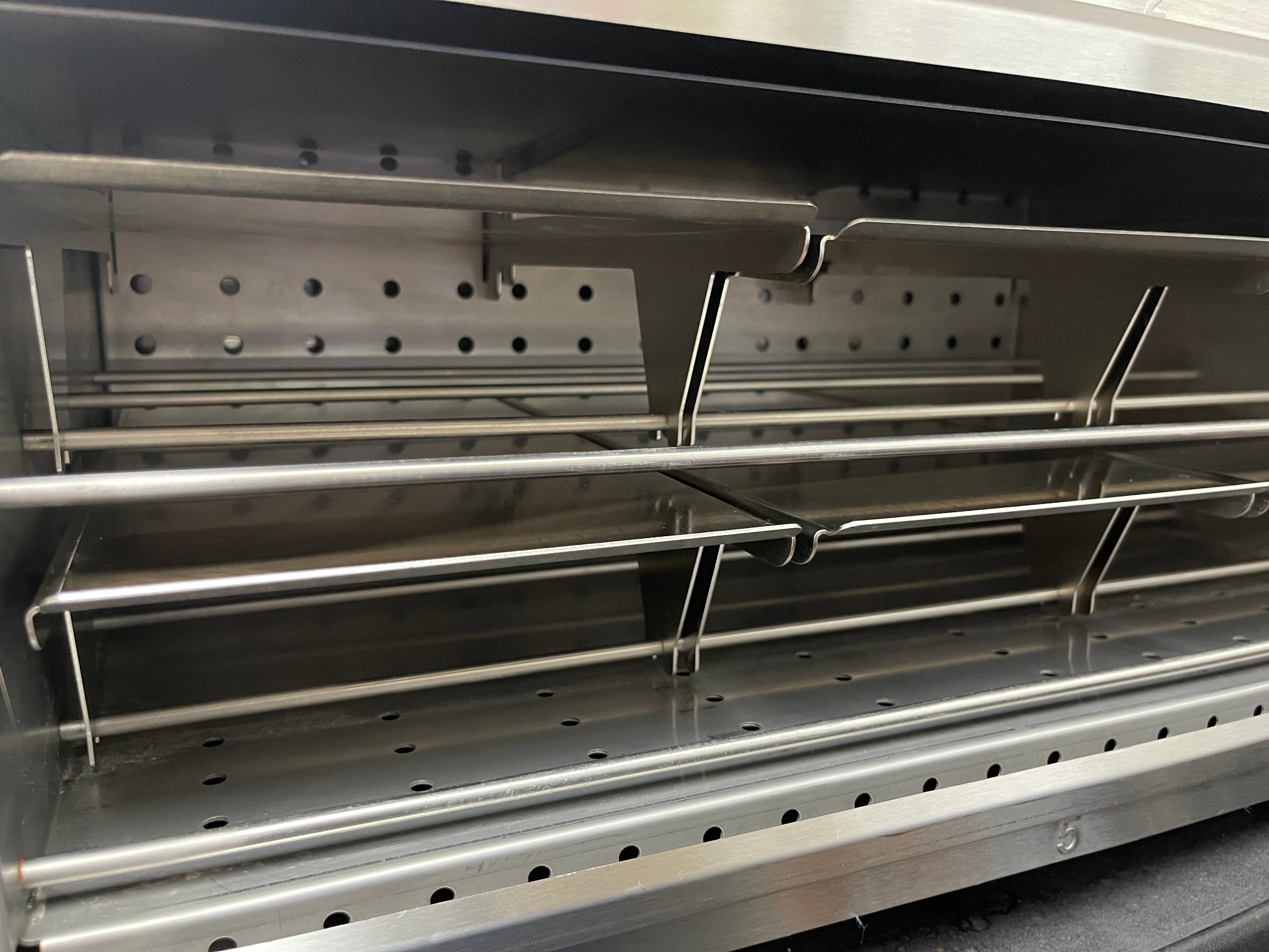 Used Carter Hoffmann VCNH3W25 Crisp N Hold Heated Food Warming Cabinet 120V