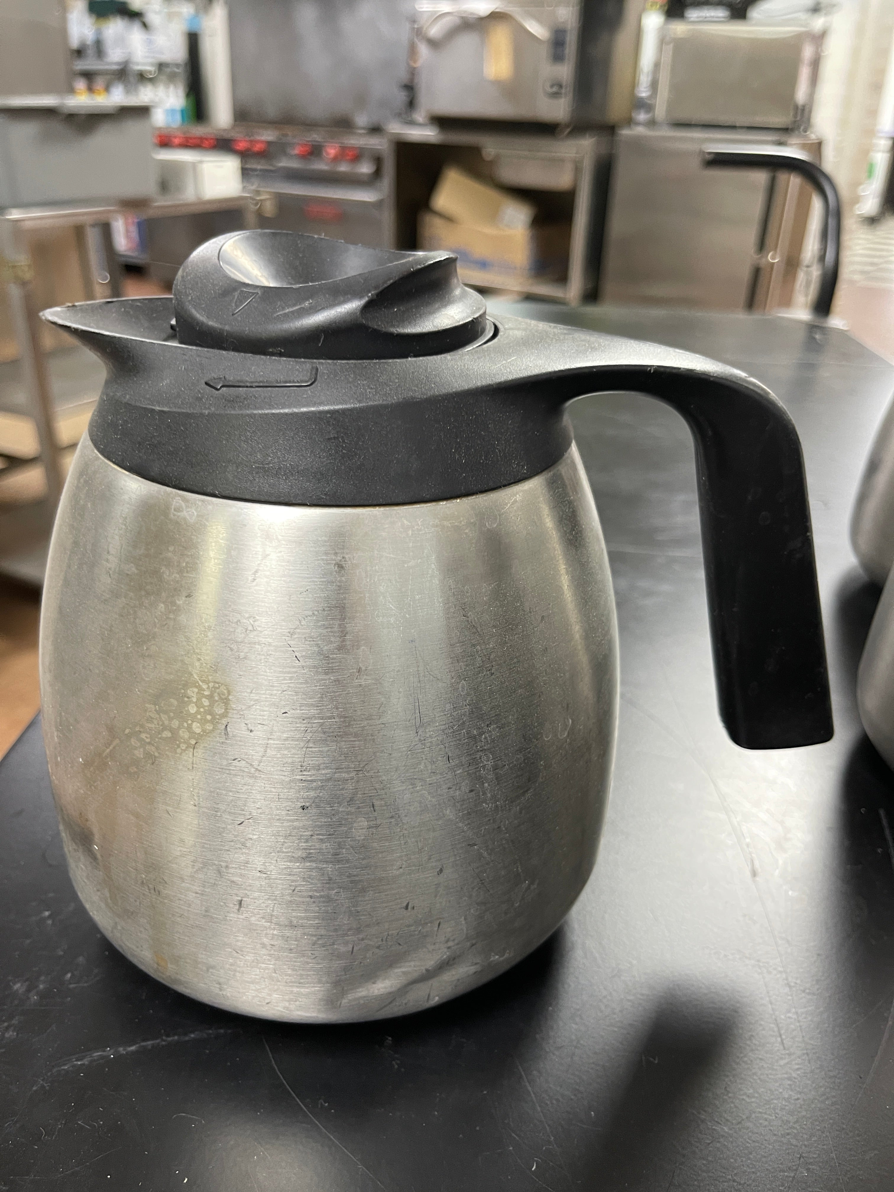 Used 1.9L Thermal Coffee Carafe Dispenser 64oz - TH2