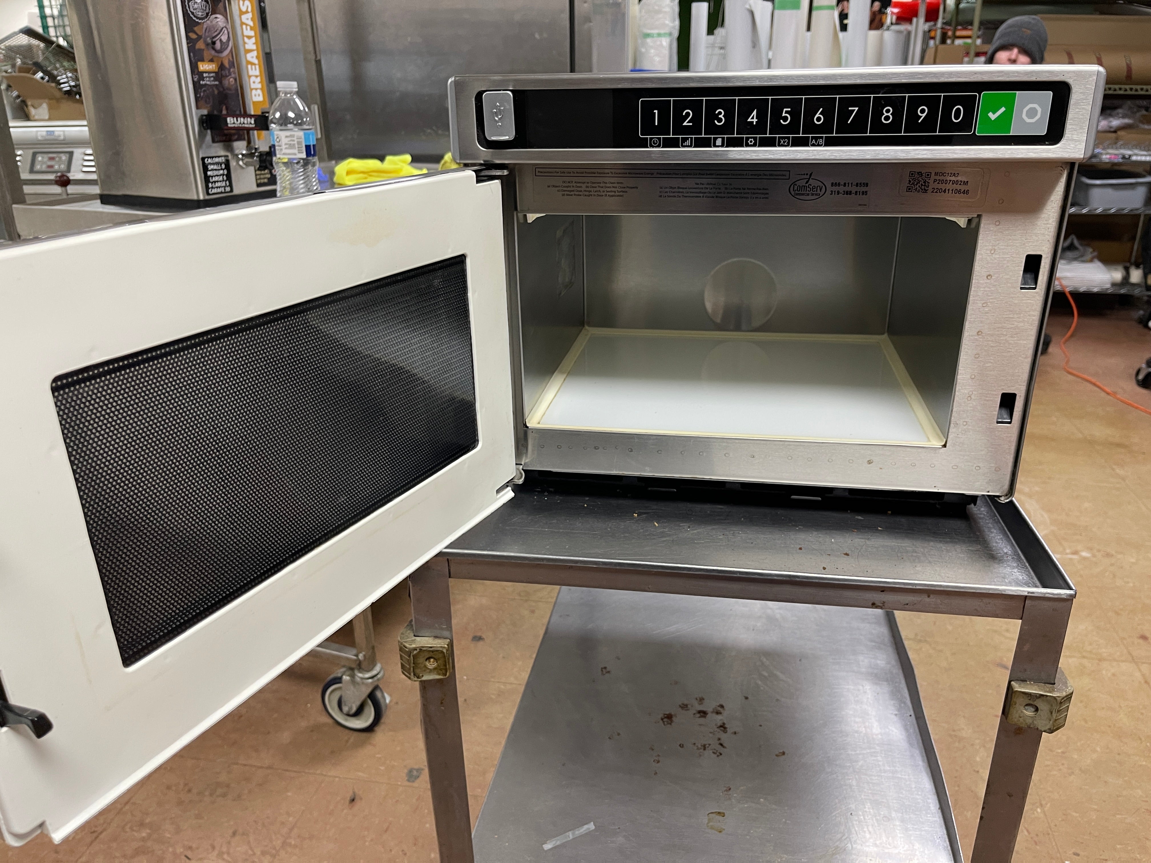 Used 2022 Menumaster MDC12A2 Heavy Volume 1200 Watt Microwave Oven - TH2