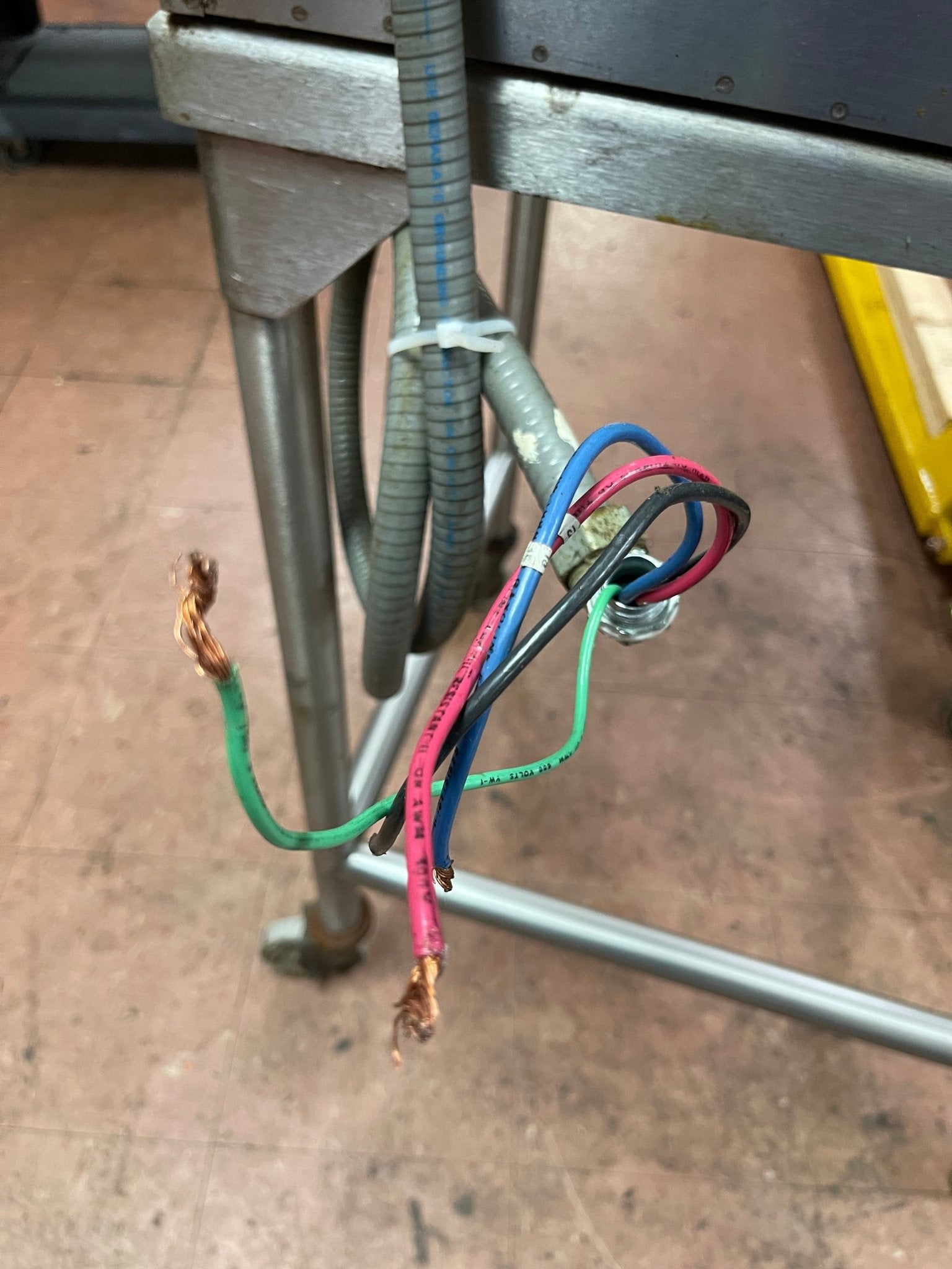 Used Blodgett IQ2 Half Sized Commercial Convection Oven 220V 3 Phase or Single Phase