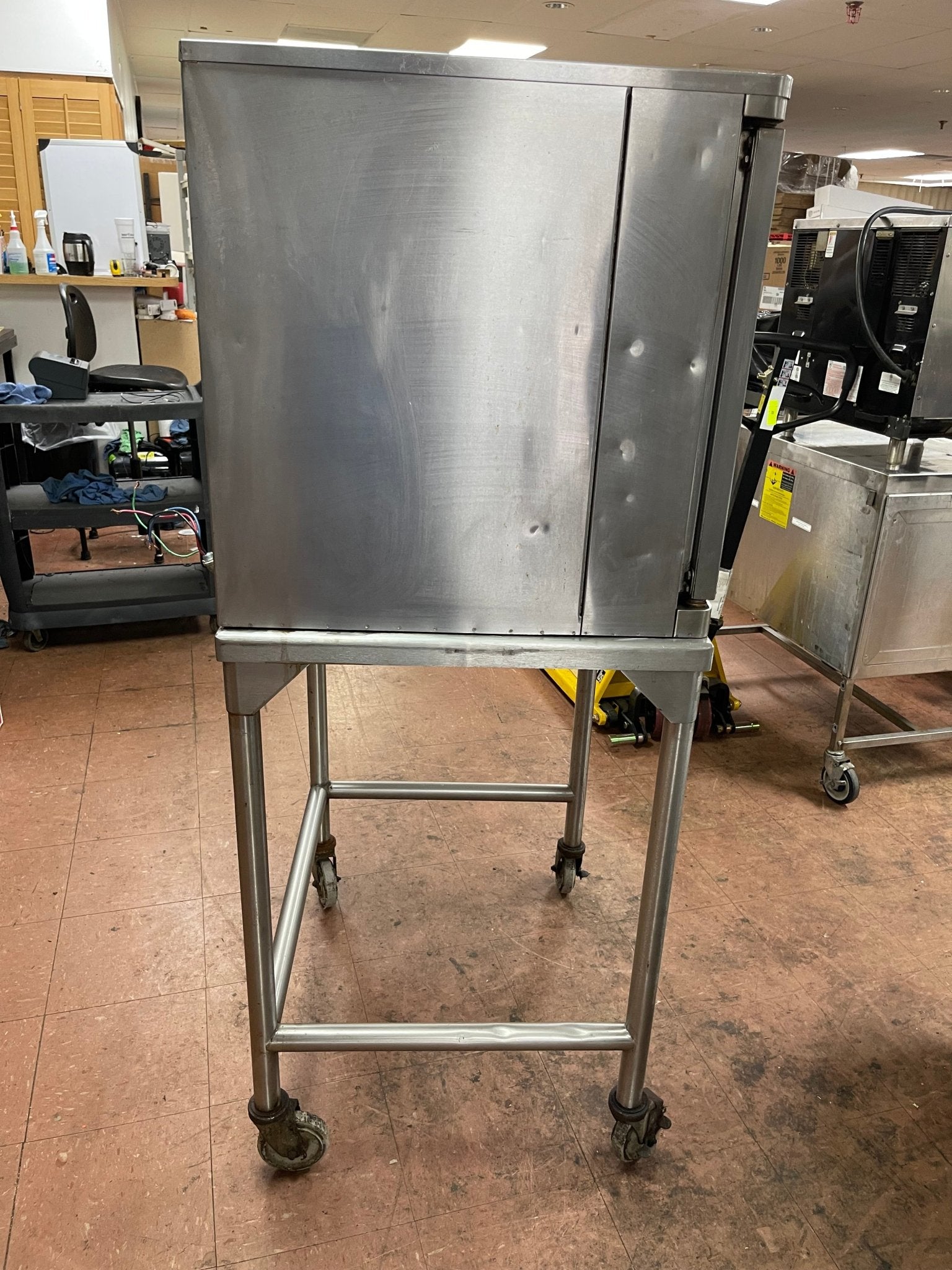 Used Blodgett IQ2 Half Sized Commercial Convection Oven 220V 3 Phase or Single Phase