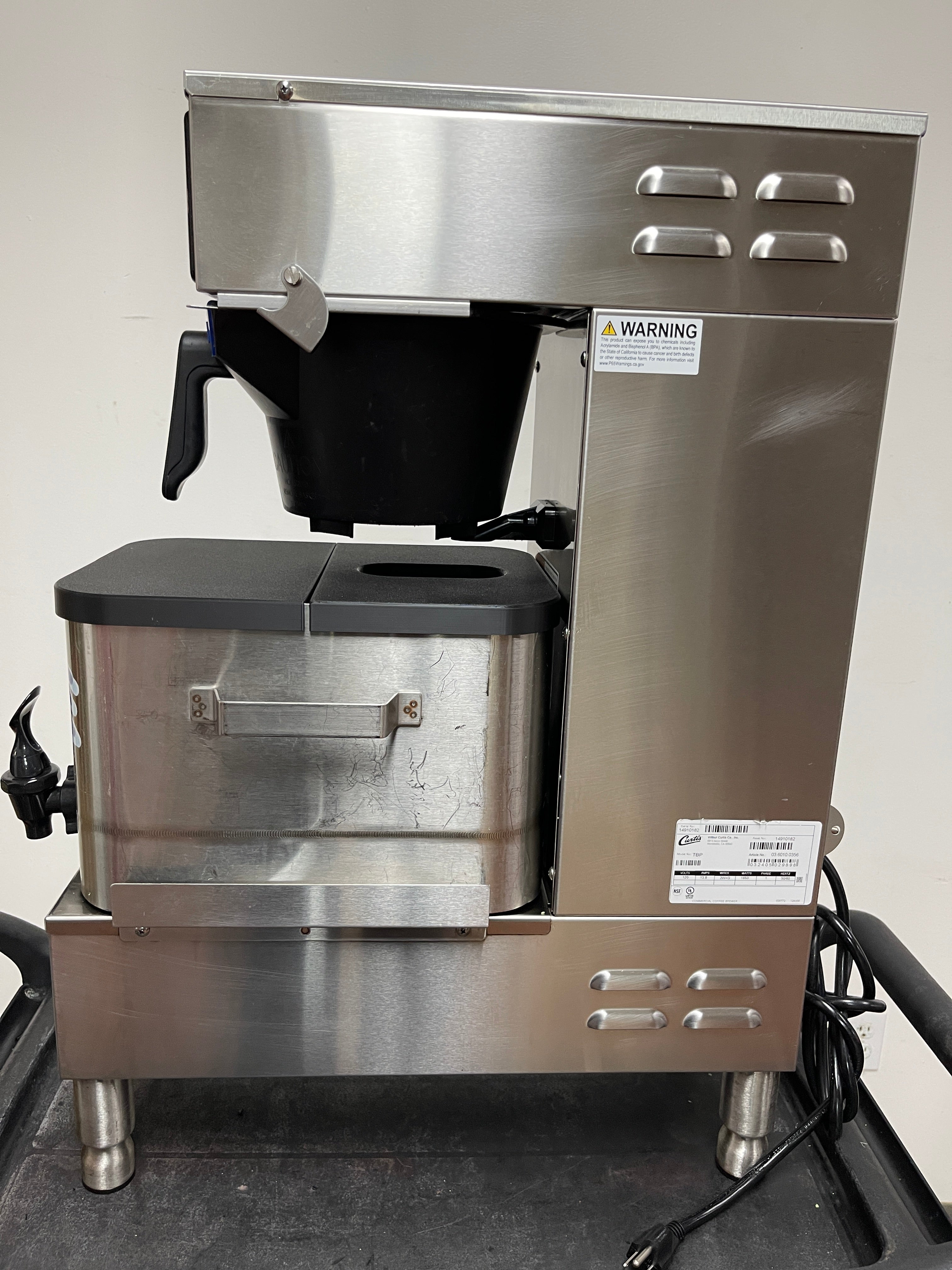 Used Curtis TBP 3 Gallon Low Profile Universal Tea Brewer with Dispenser - 120V - BH