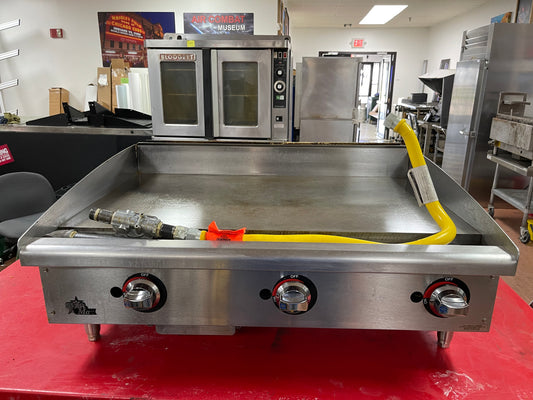 Used Star 636MF 36" Natural Gas Flat Top Griddle w/ Manual Controls 1" Steel Plate - JS