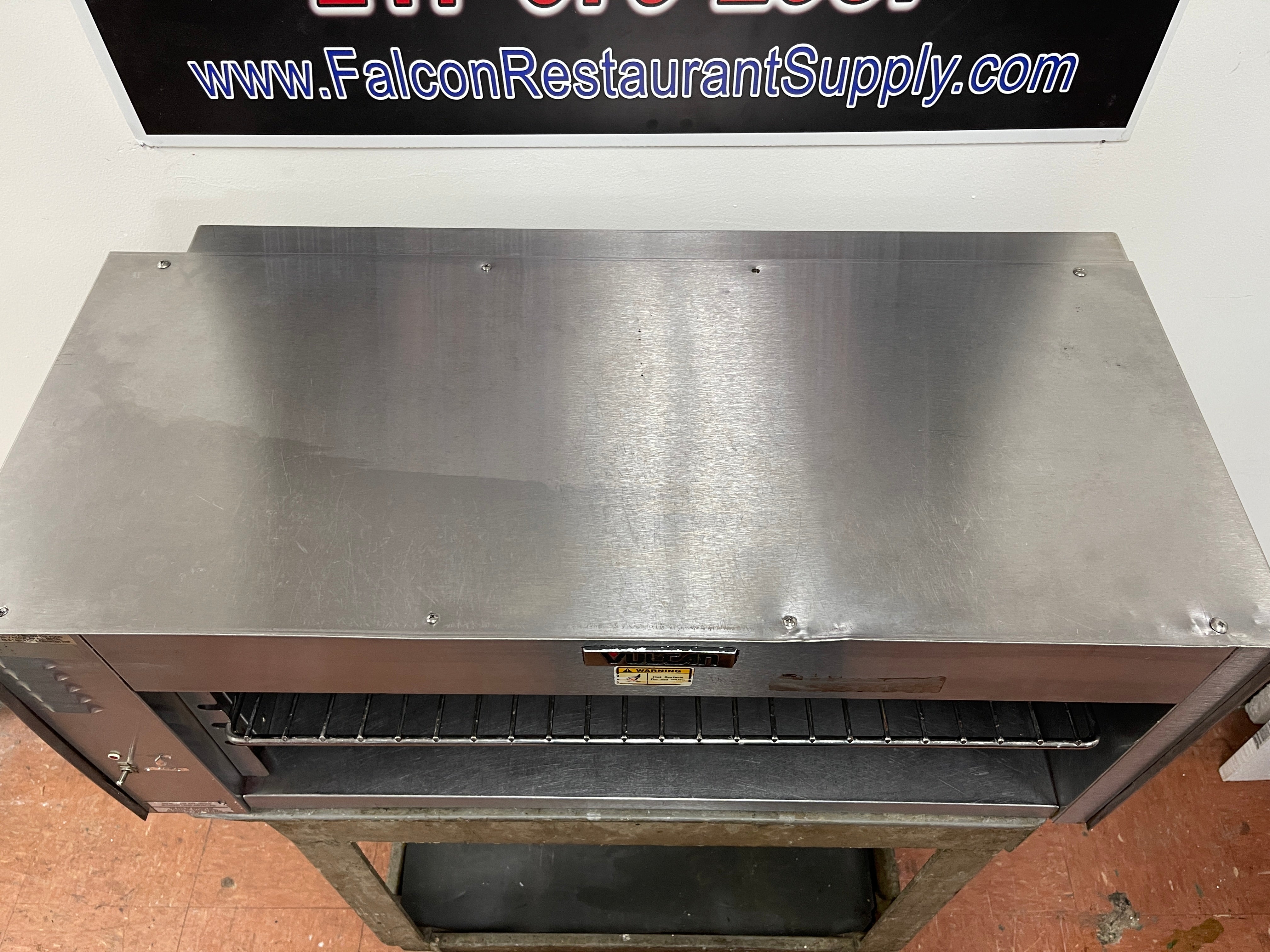Used Vulcan 1036C 36 1/2" Countertop Cheese Melter - 208V, 3.6 kW - New Elements