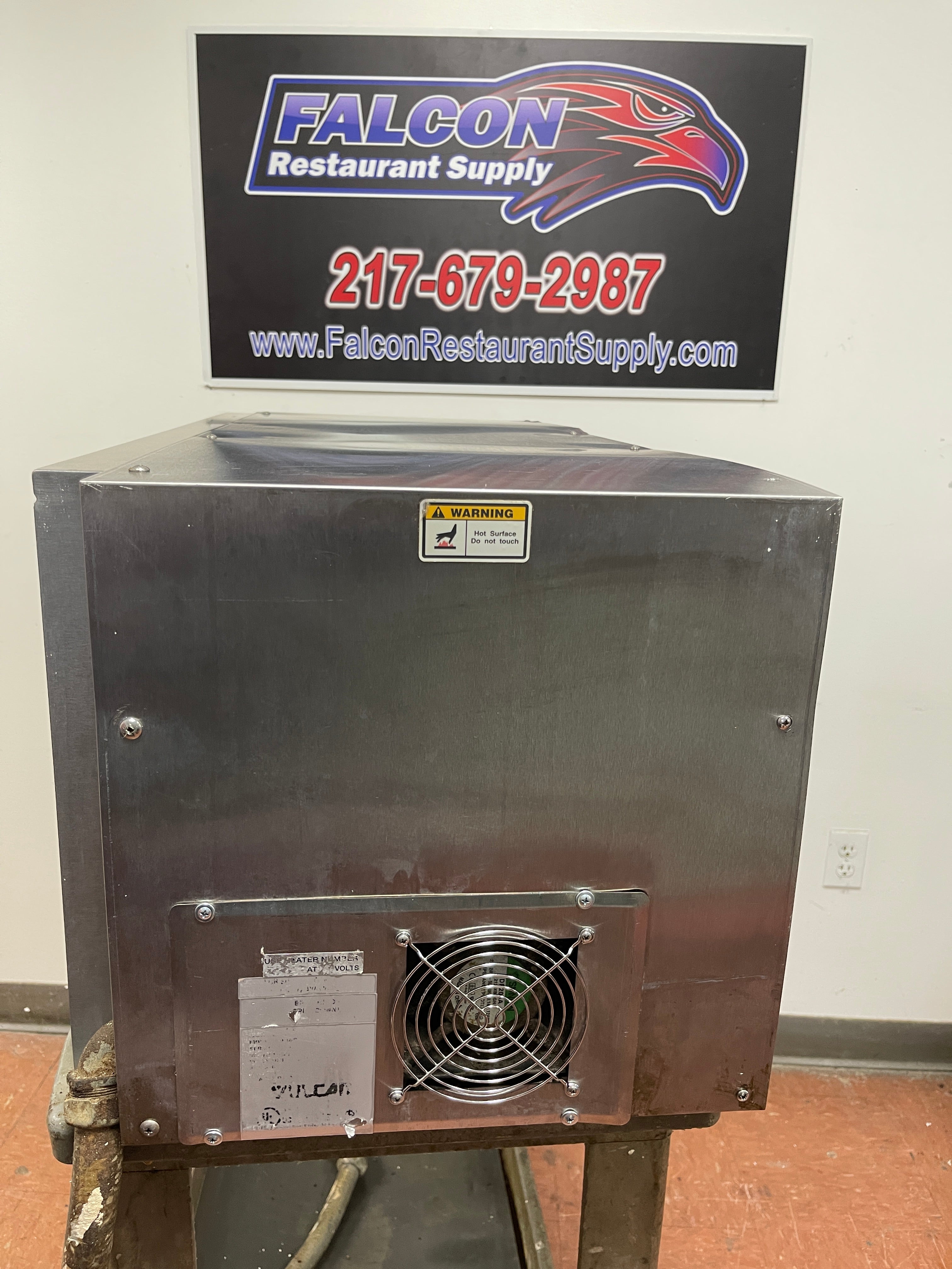 Used Vulcan 1036C 36 1/2" Countertop Cheese Melter - 208V, 3.6 kW - New Elements