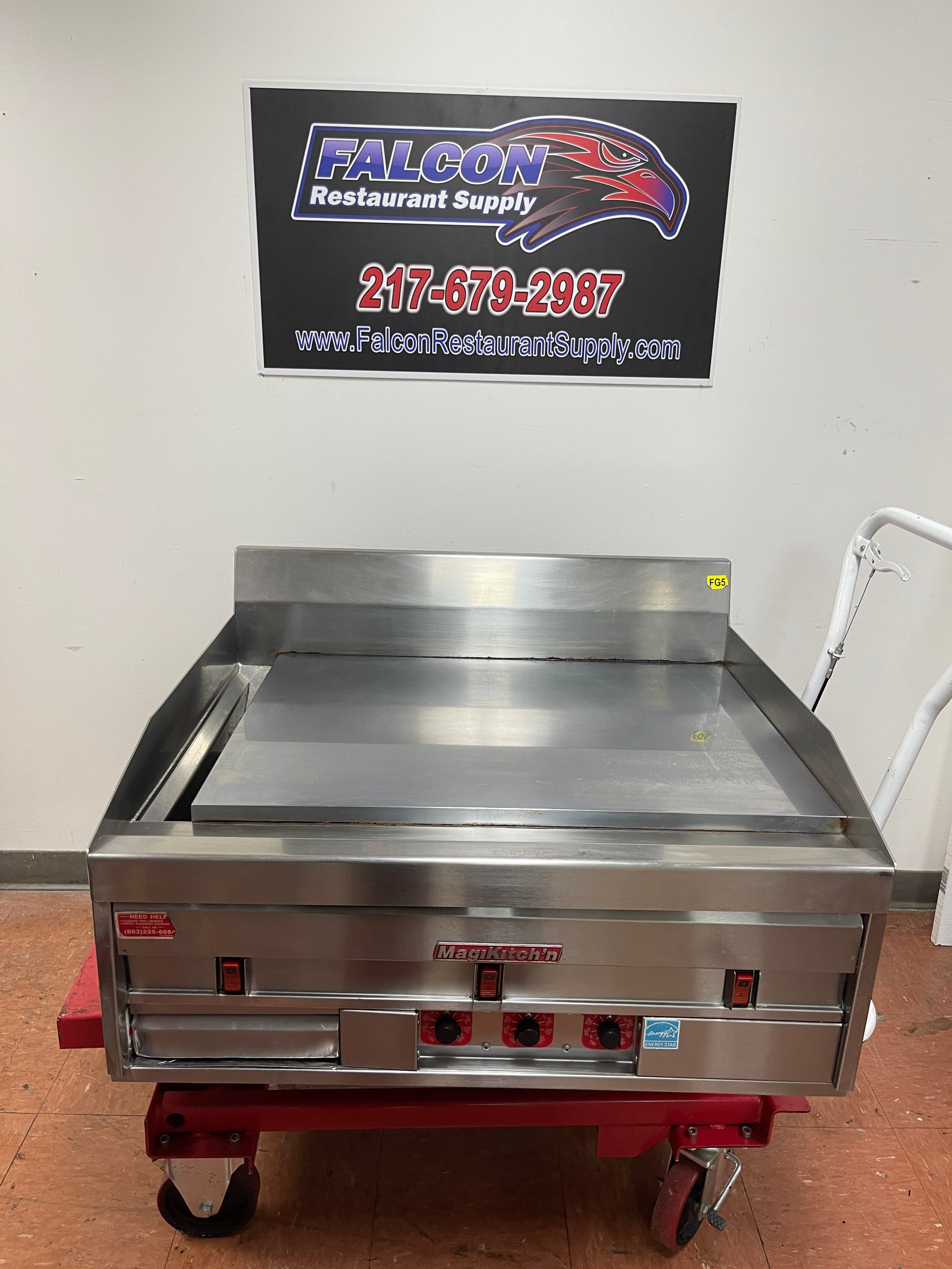 Used 36" MagiKitch'n MKE-36-STL Electric Griddle with Thermostatic Controls 208V, 3 Ph - FG5