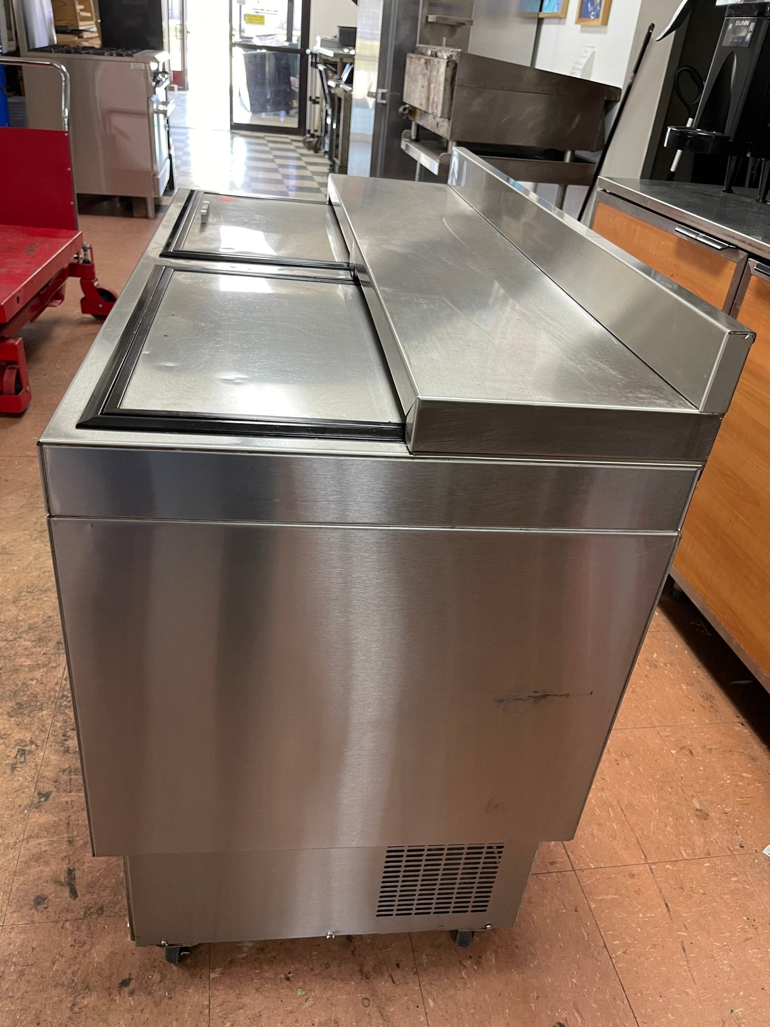 Used Glastender MF48 - SF2 48" Underbar Stainless Steel Glass Froster, 252 Mugs Capacity 120V - Falcon Restaurant Supply - 8