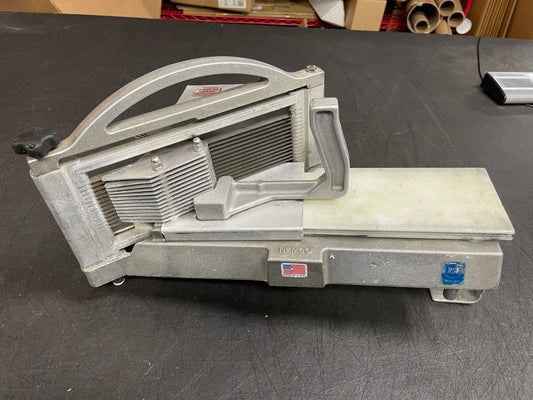 Used Nemco 56600-1 Commercial Kitchen Restaurant Easy Tomato Slicer II