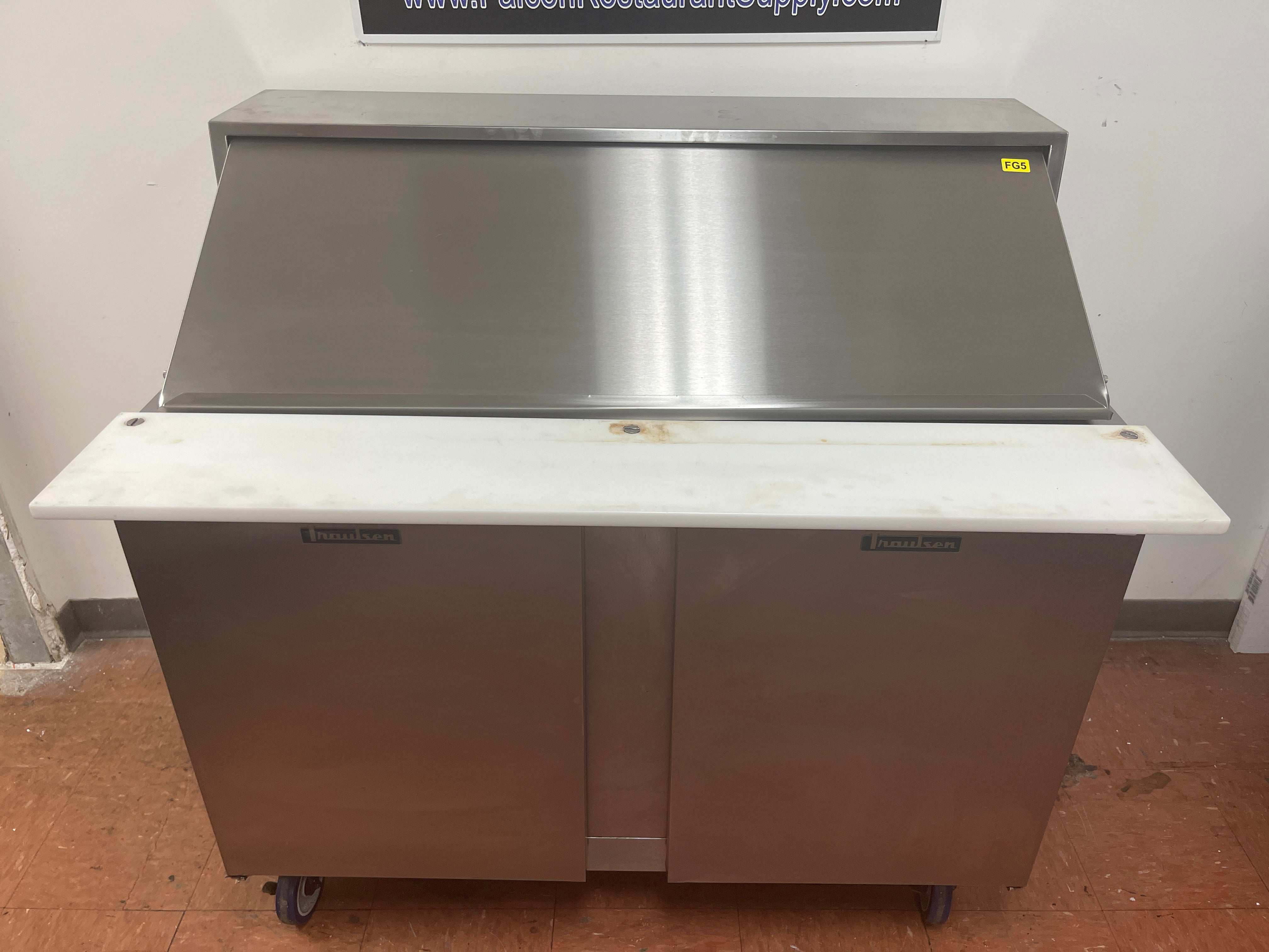 Used 48" Traulsen UPT4818-LR Stainless Refrigerated Sandwich Prep Table - FG5