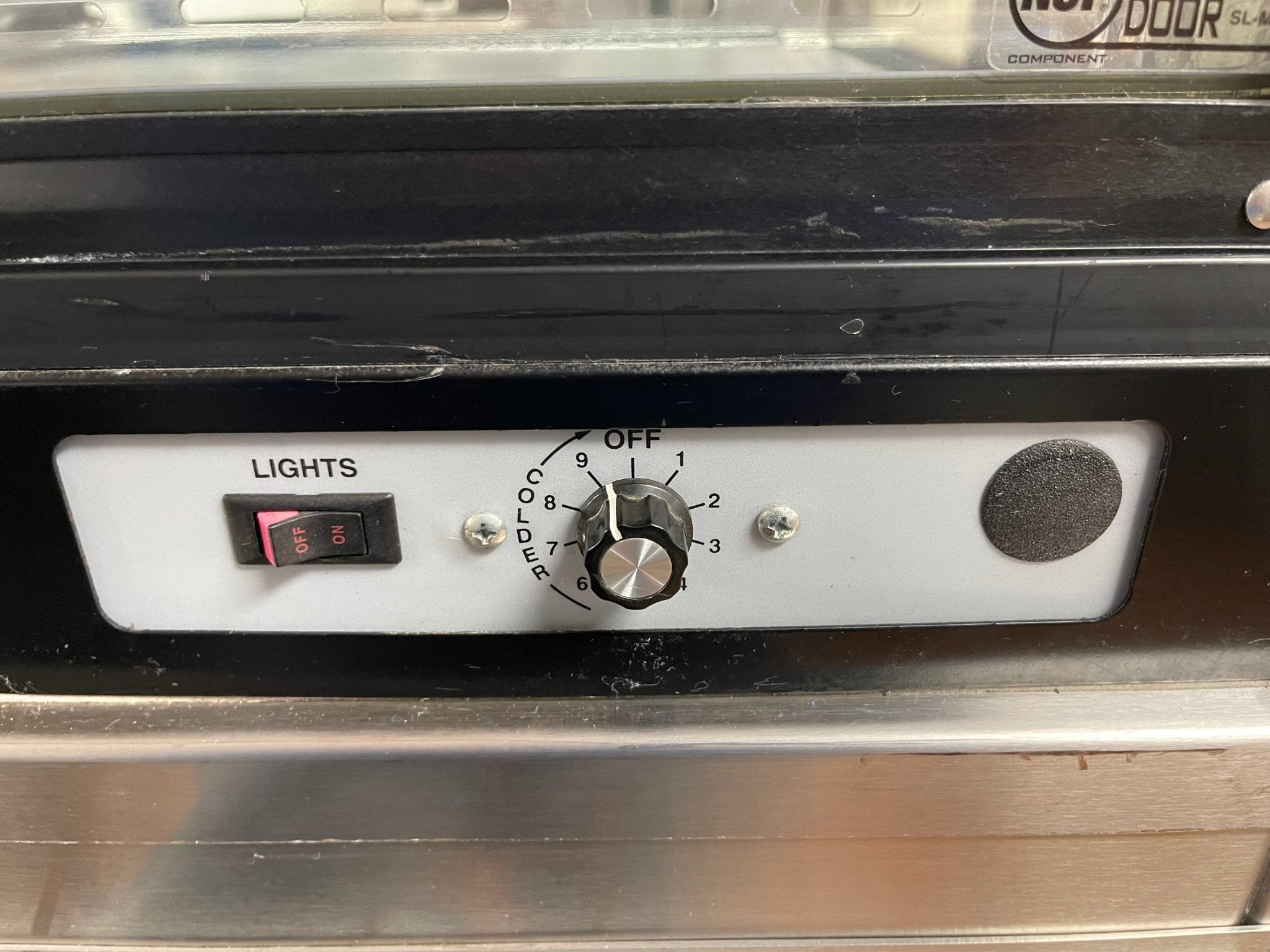 Used Federal CRB3628SS 36" Self Serve Refrigerated Merchandiser Display Cabinet 120V - Falcon Restaurant Supply - 9