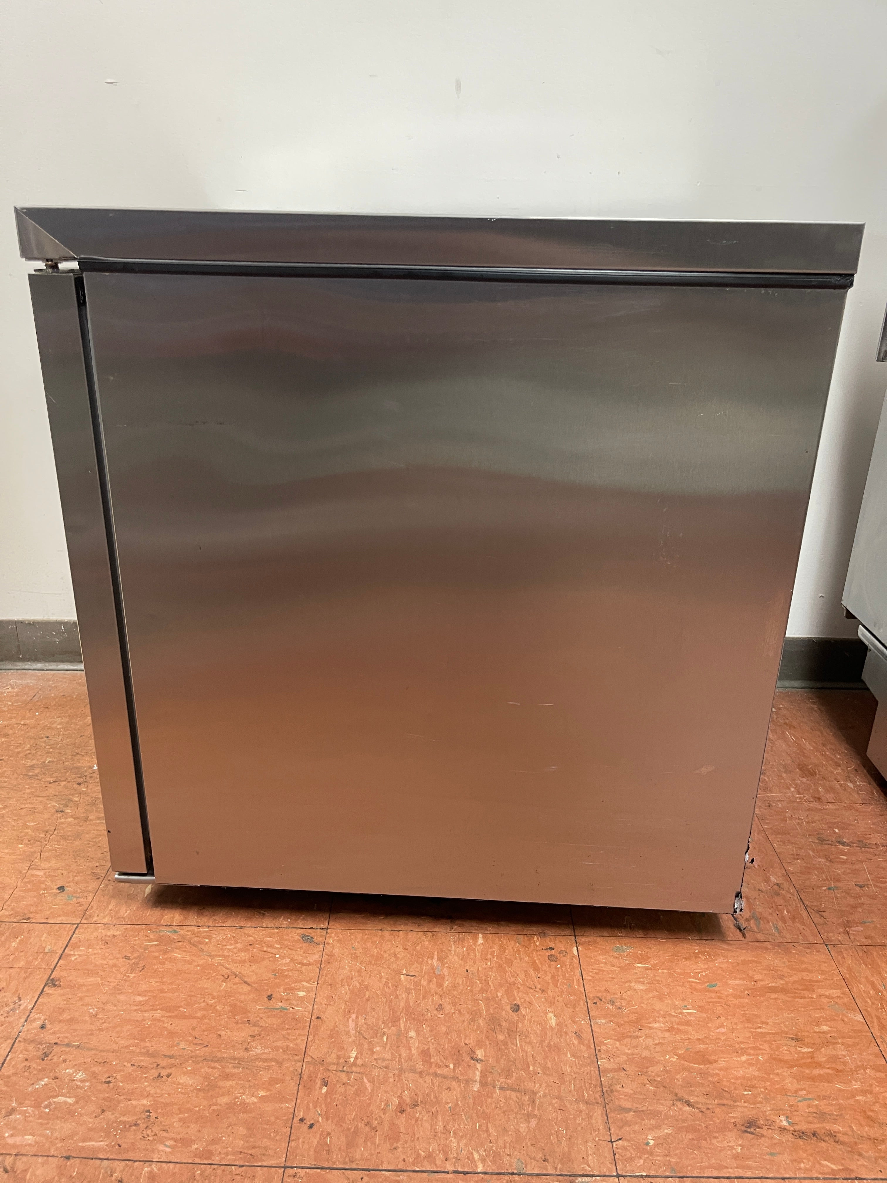 Used 27" Hoshizaki UR27B-LP Stainless Undercounter Refrigerator - TH1