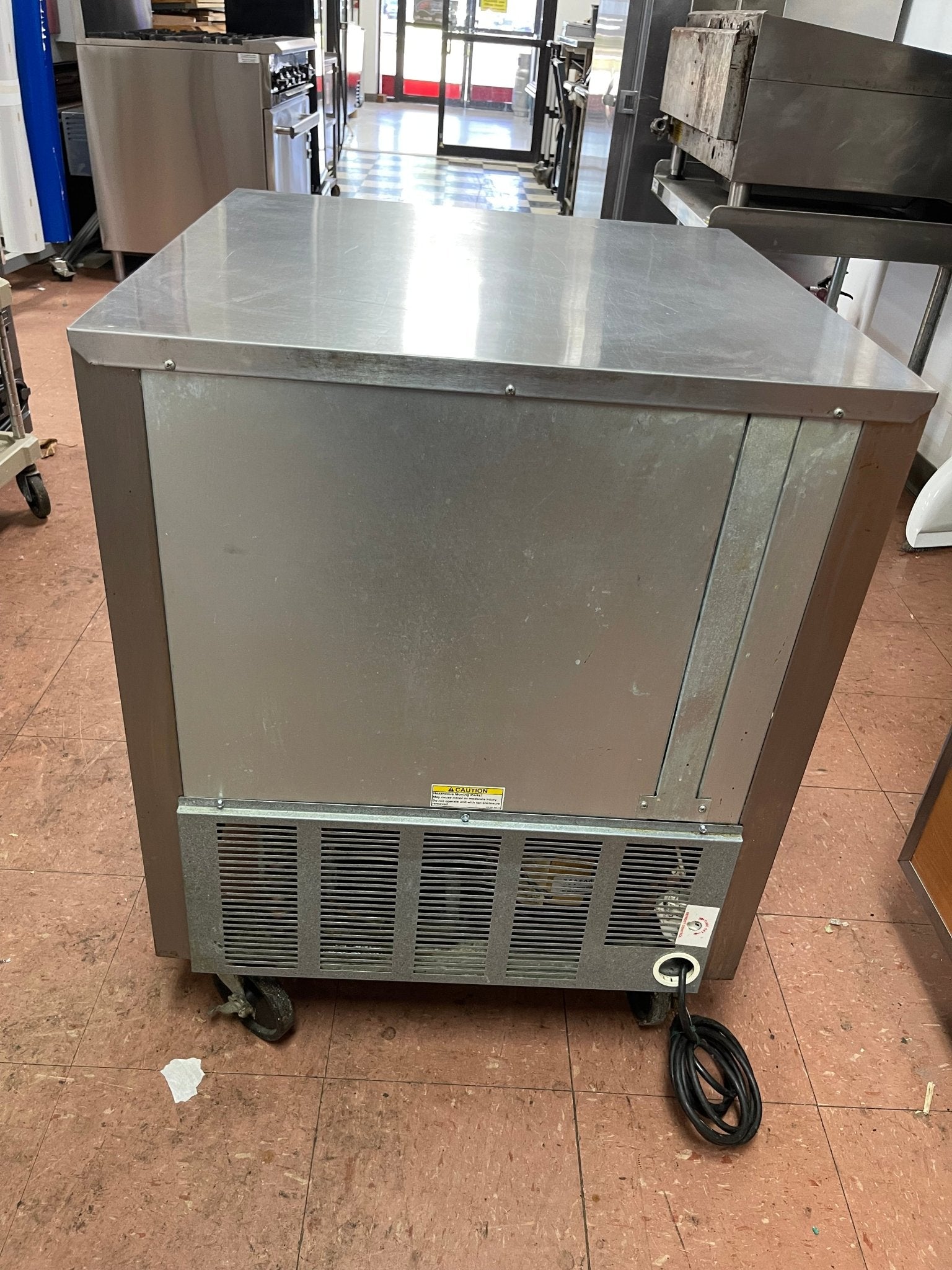 Used 27" Beverage - Air UCF27 Commercial Undercounter Freezer 120V - Falcon Restaurant Supply - 8