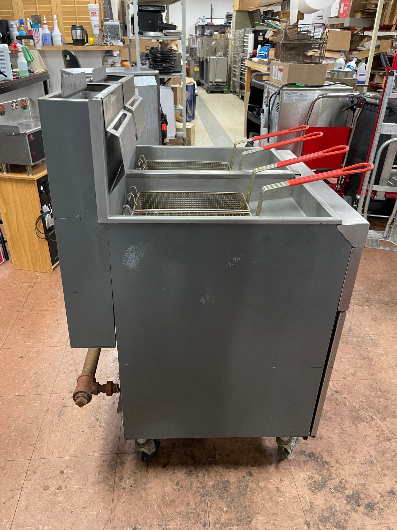 Used Vulcan Stainless Steel Propane Gas Fryer 2GRS35 Dual 35lb - LPG - Falcon Restaurant Supply - 6