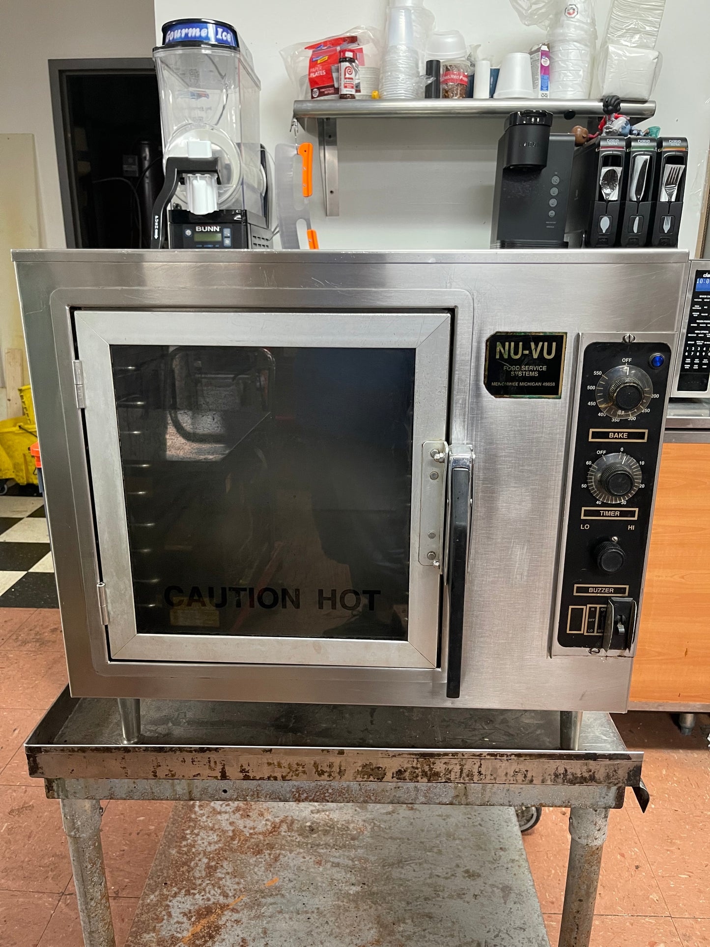 NU-VU Half Size Commercial Circulating Air Convection Oven 120V