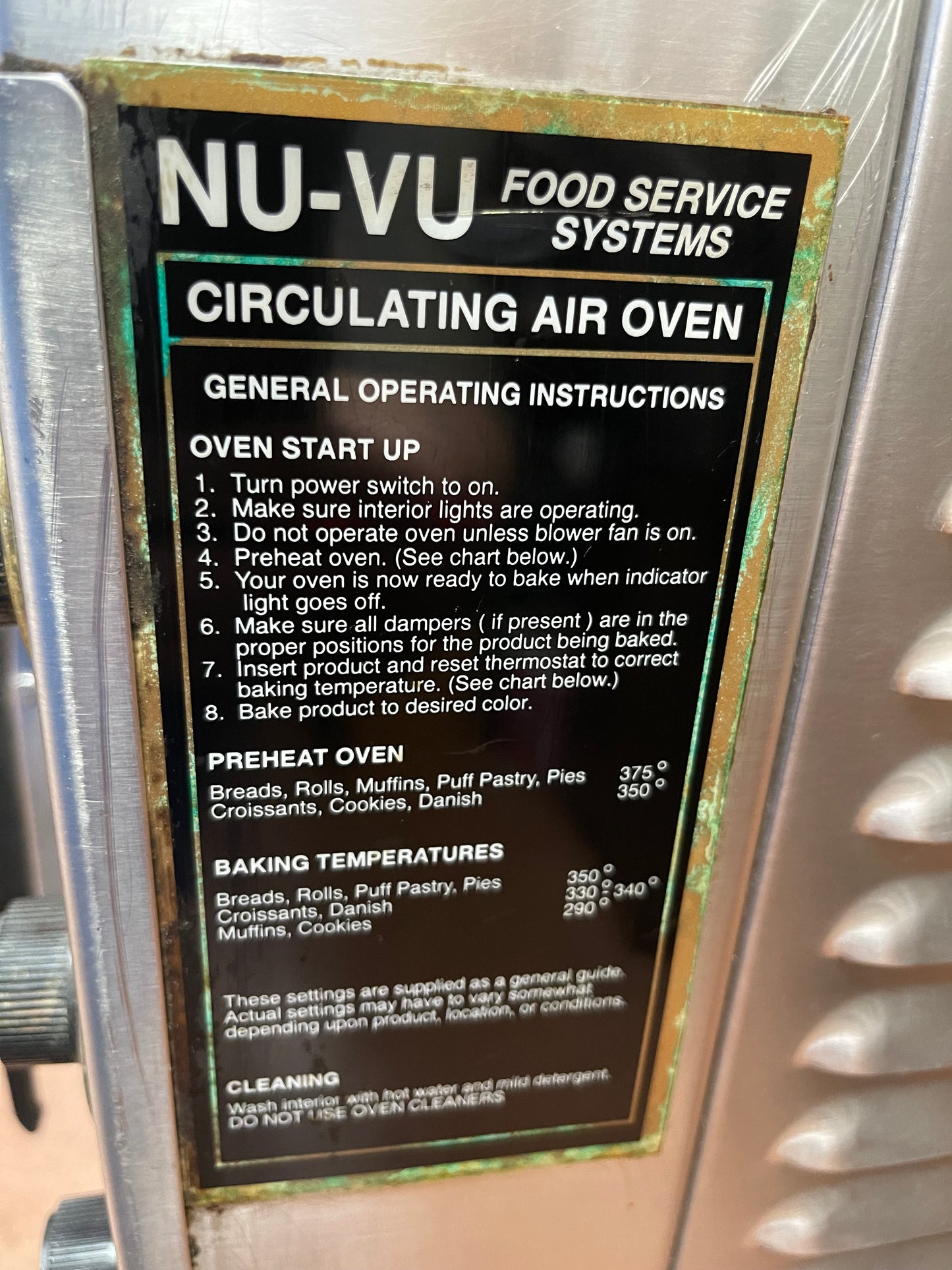 NU-VU Half Size Commercial Circulating Air Convection Oven 120V