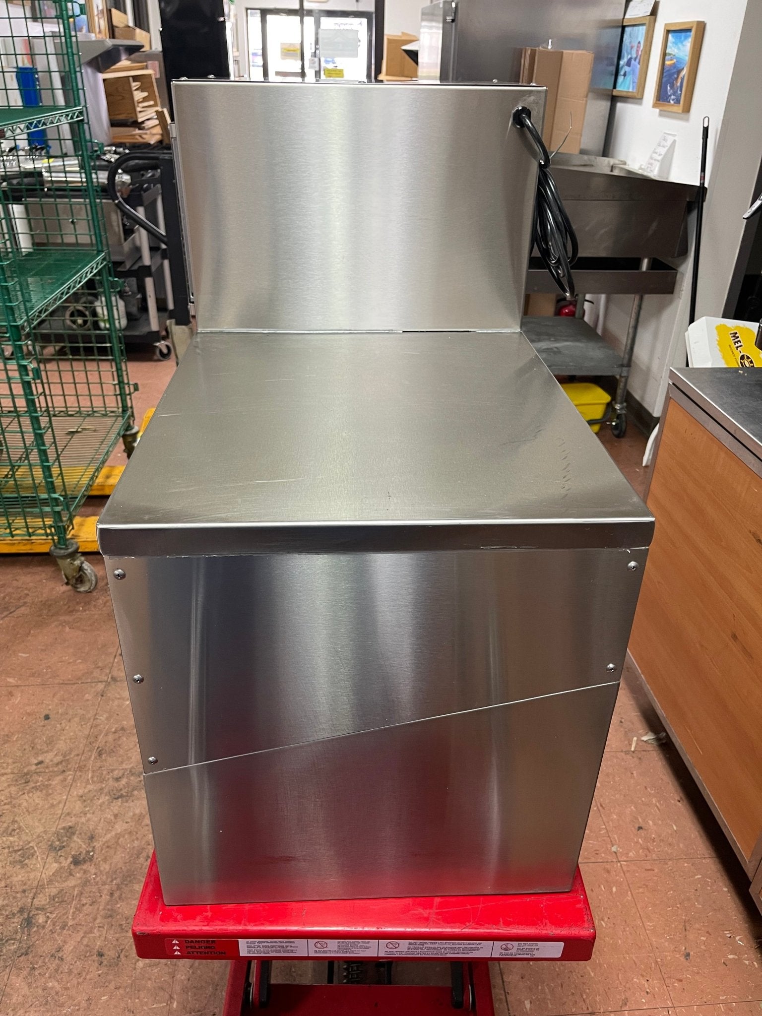 Used Randell CR9039 Refrigerated Countertop 39" Condiment Prep Rail - Falcon Restaurant Supply - 5