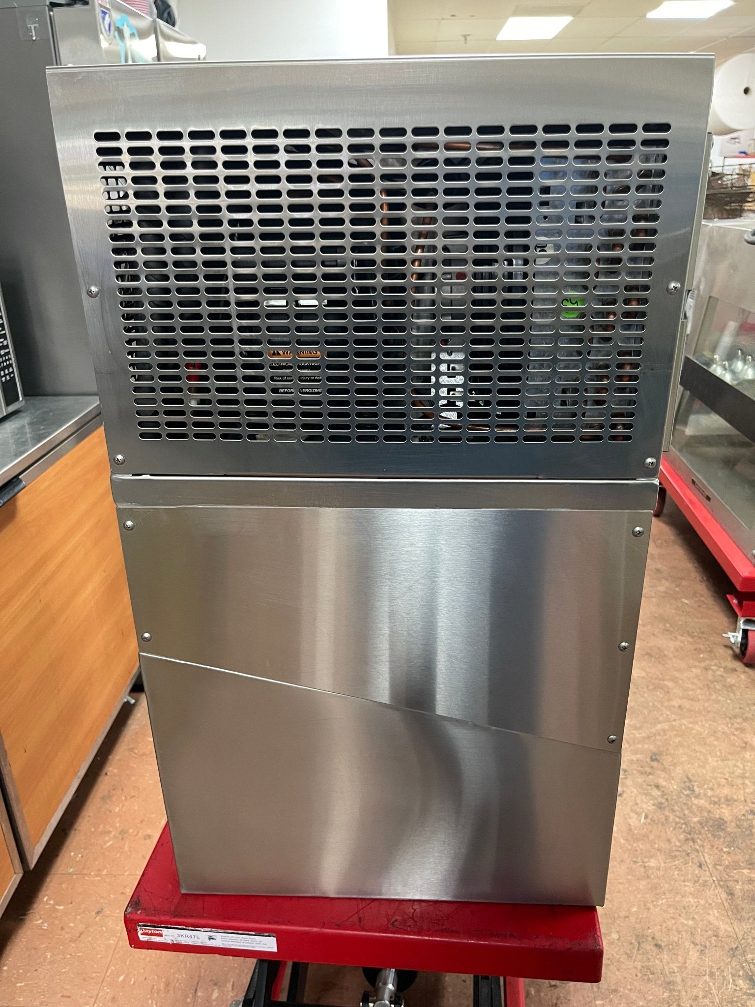 Used Randell CR9039 Refrigerated Countertop 39" Condiment Prep Rail - Falcon Restaurant Supply - 6