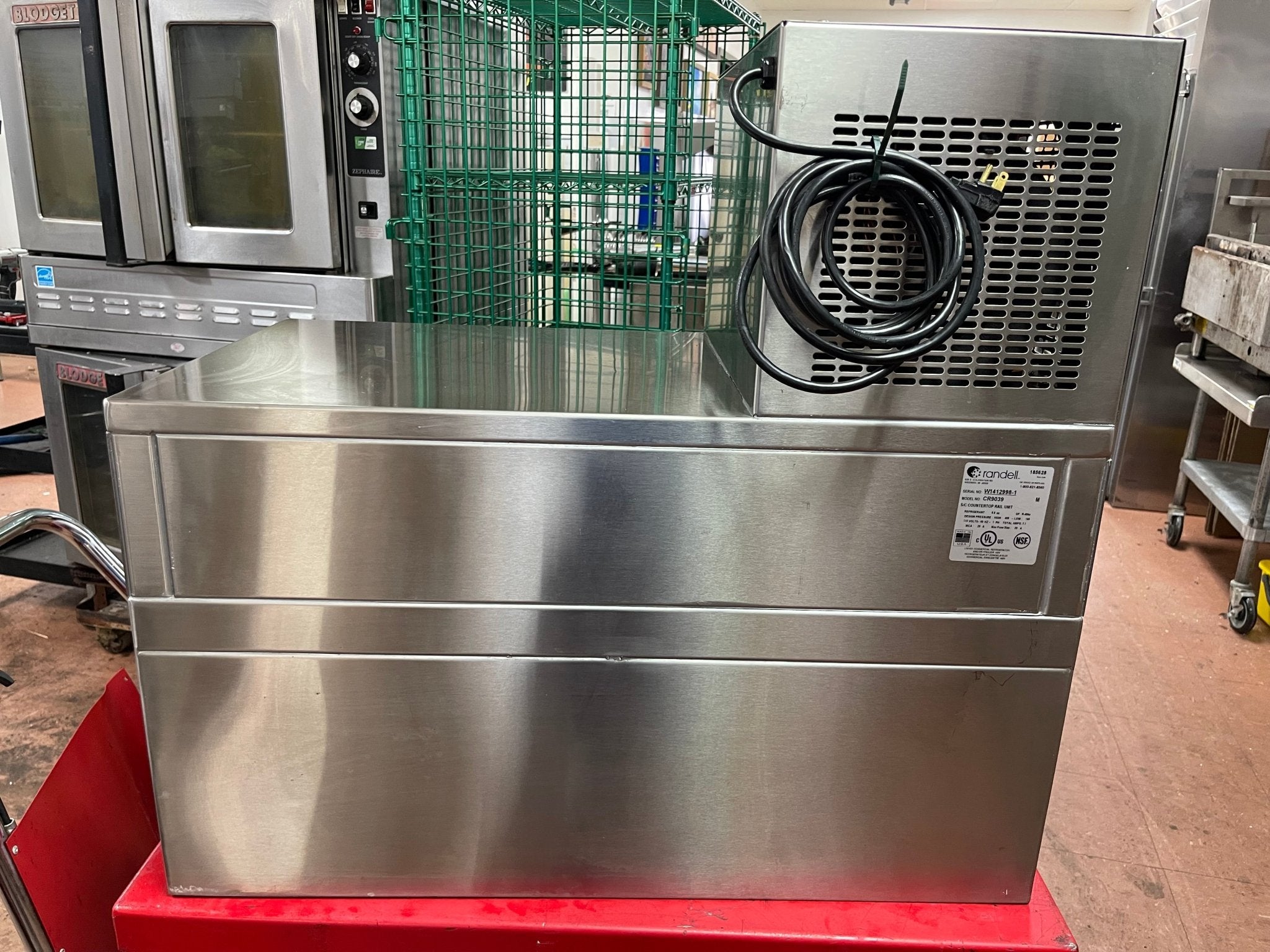 Used Randell CR9039 Refrigerated Countertop 39" Condiment Prep Rail - Falcon Restaurant Supply - 8