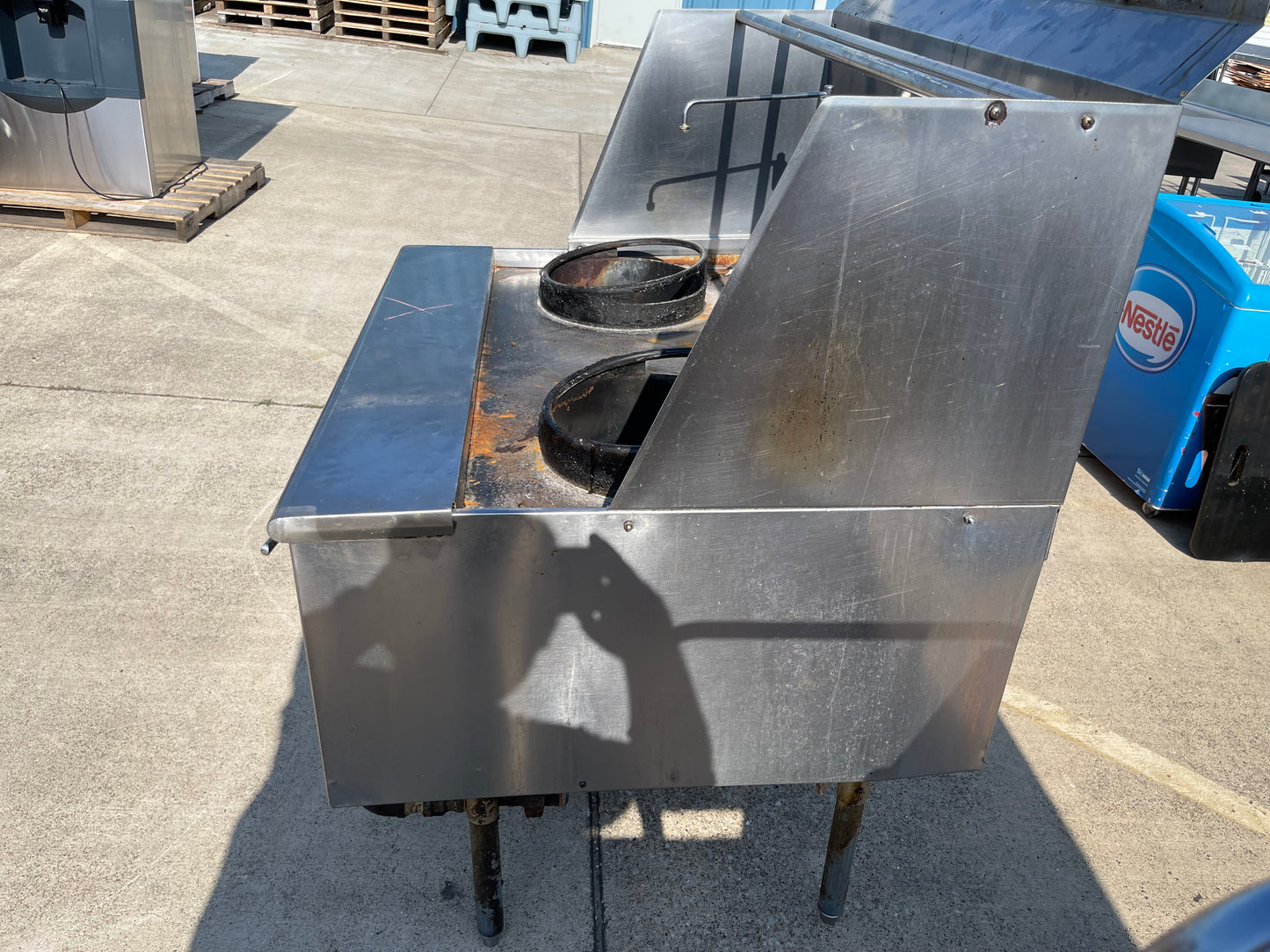 Used 2 Burner Natural Gas Commercial Wok Range With 2 Swing Faucets